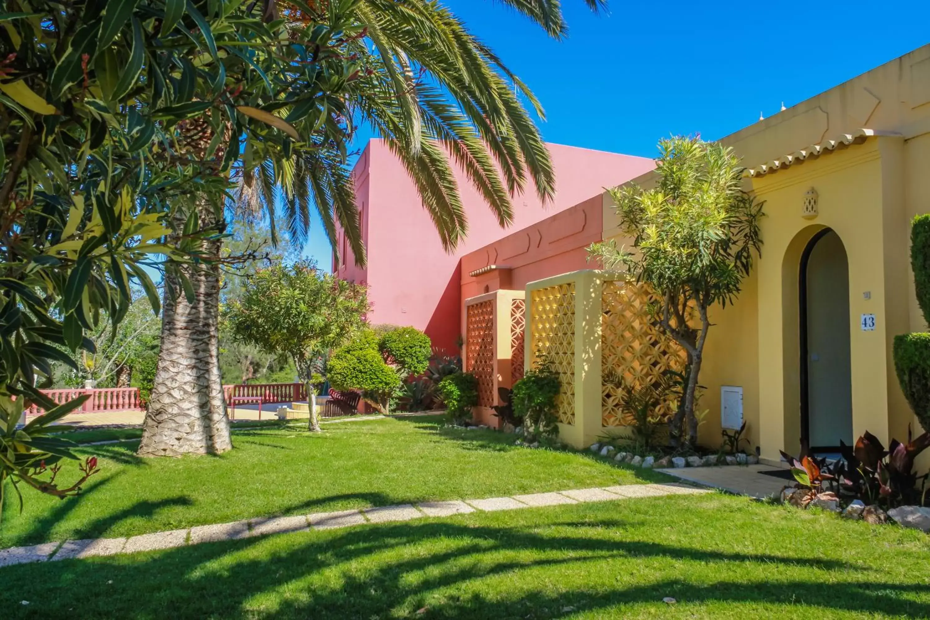 Two-Bedroom Apartment in Colina Village Two-Bedroom Apartment in Colina Village