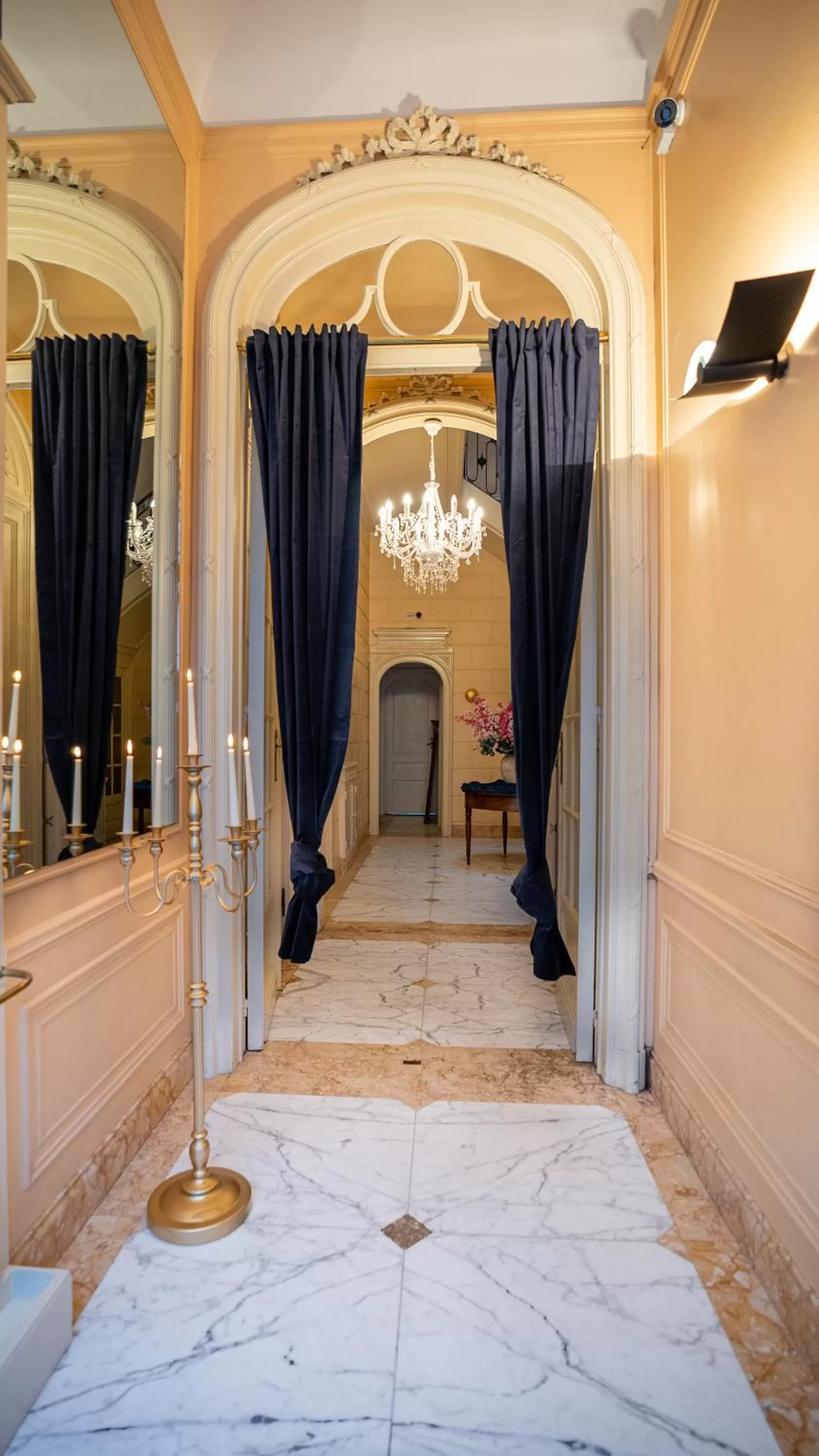 Living room in Hotel de Maître de Vaughan