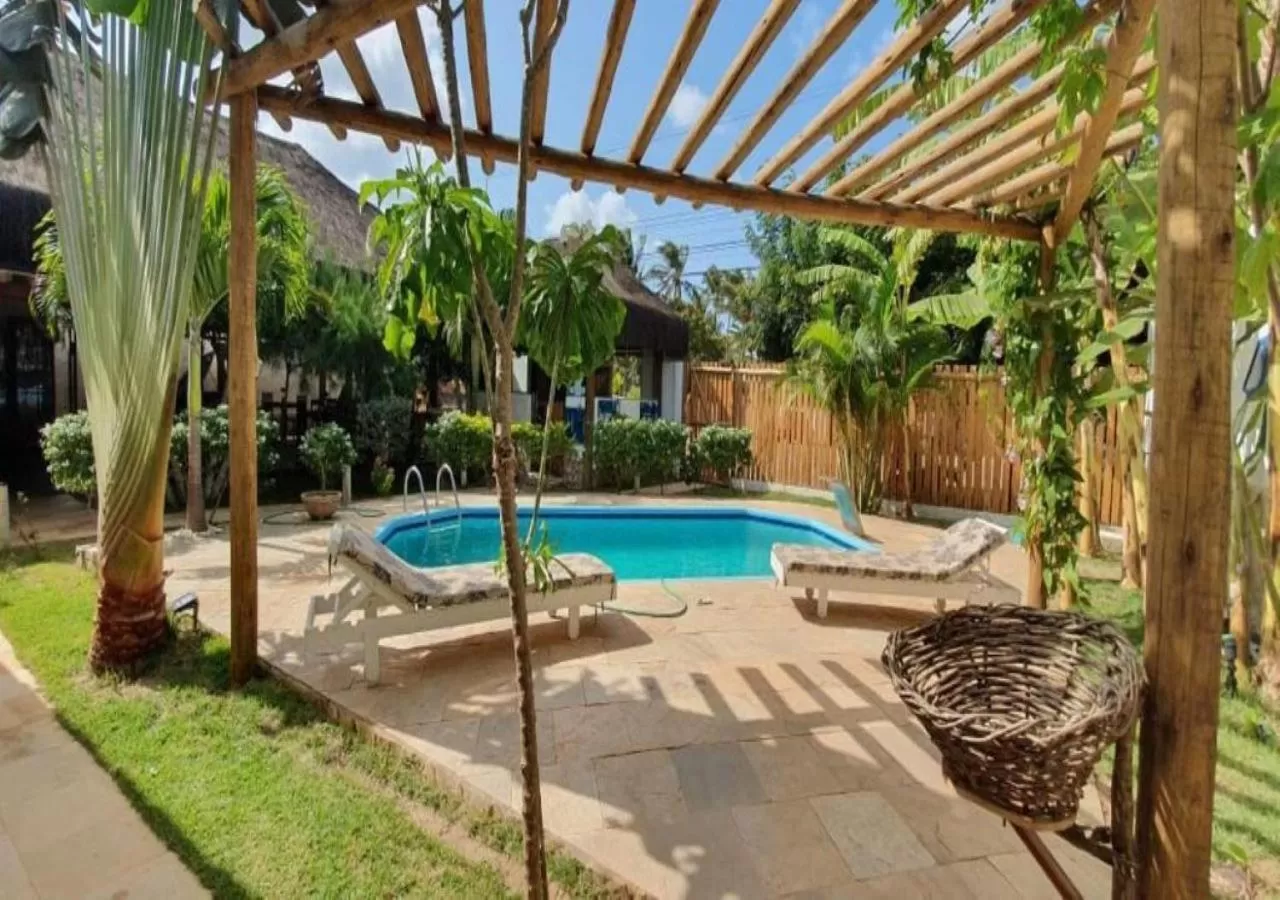 Swimming pool in Aki Pousada