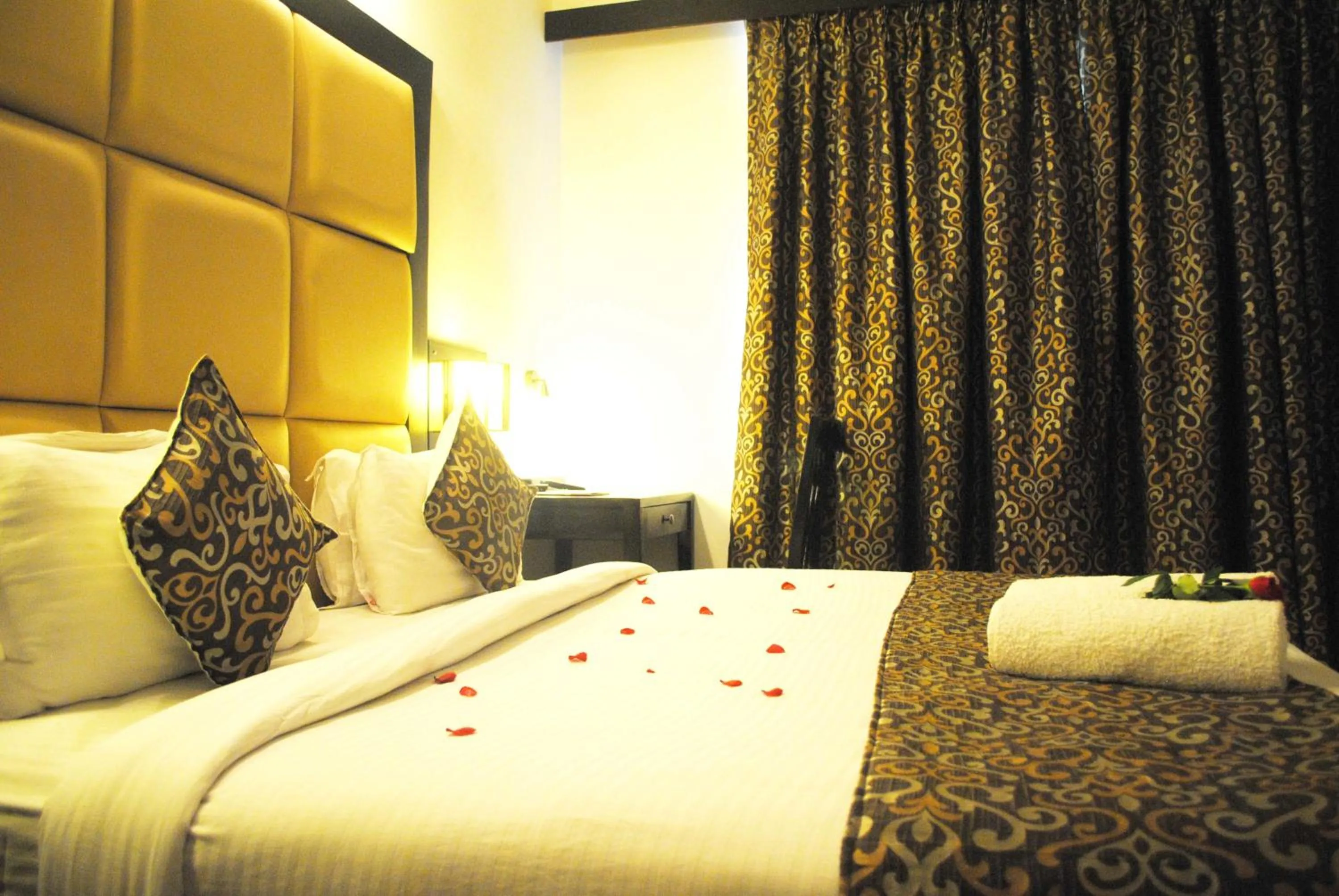 Photo of the whole room in The Park Classic