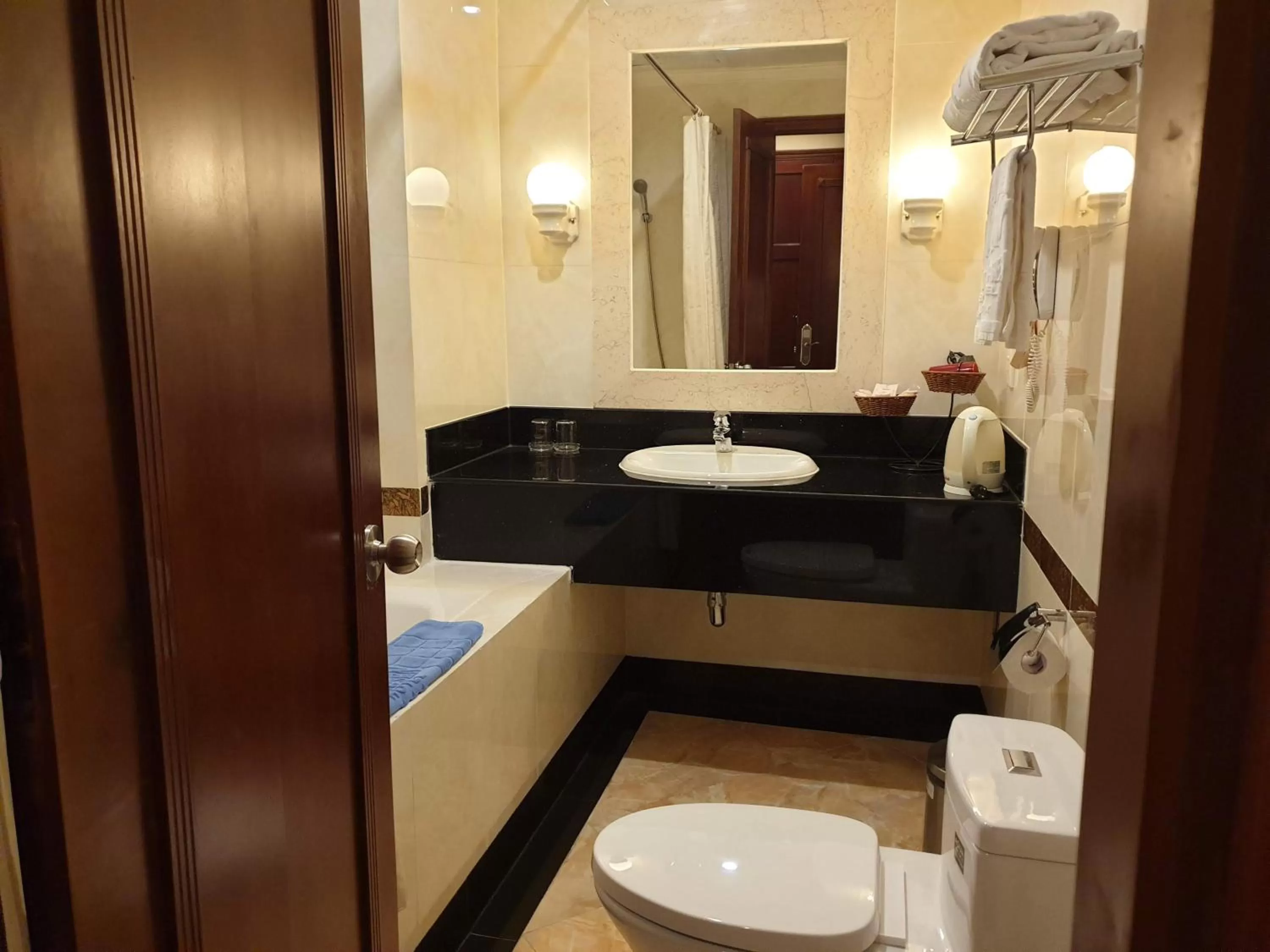Bathroom in Huong Sen Hotel