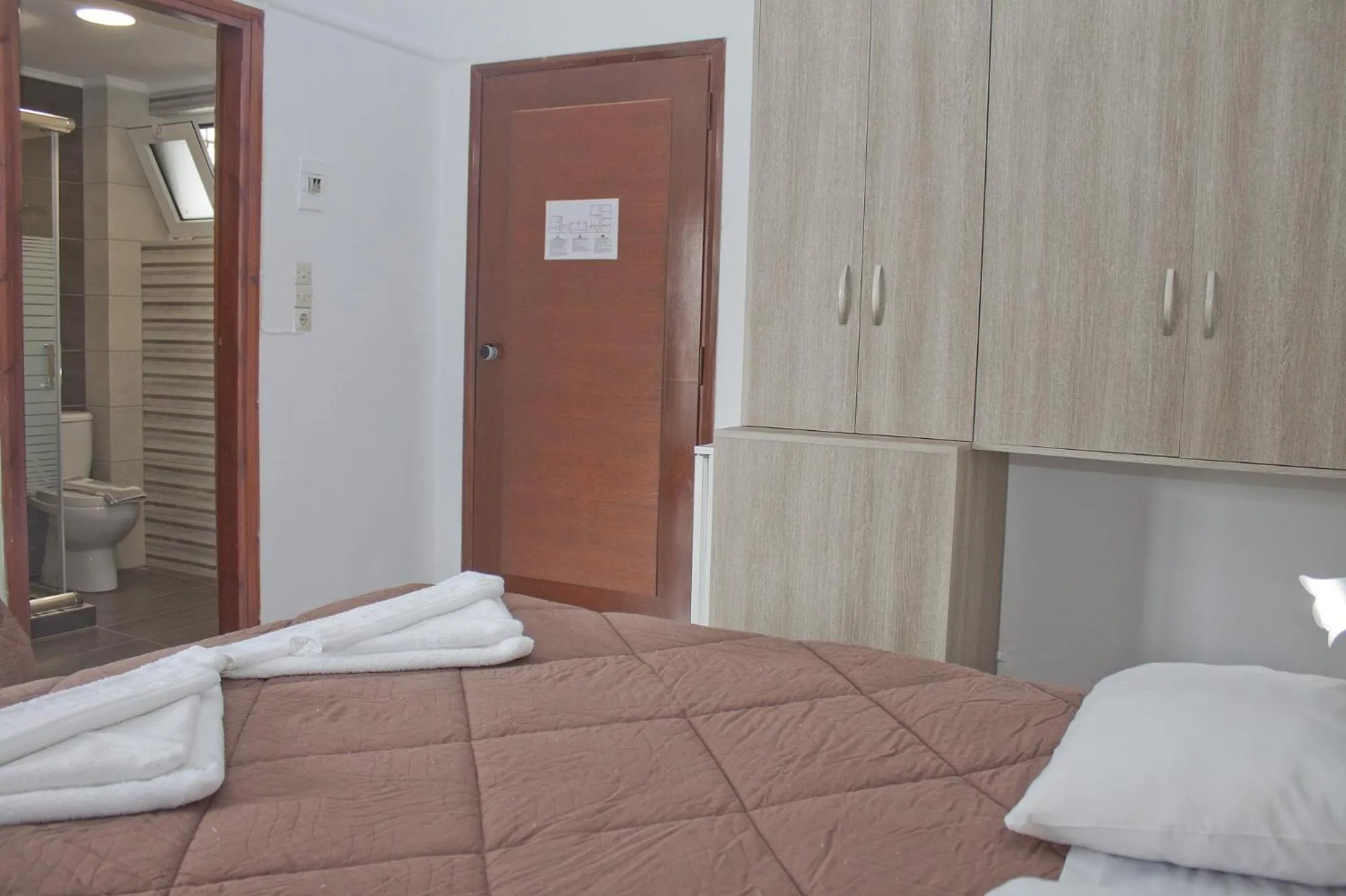 Photo of the whole room, Bed in Danaos Hotel