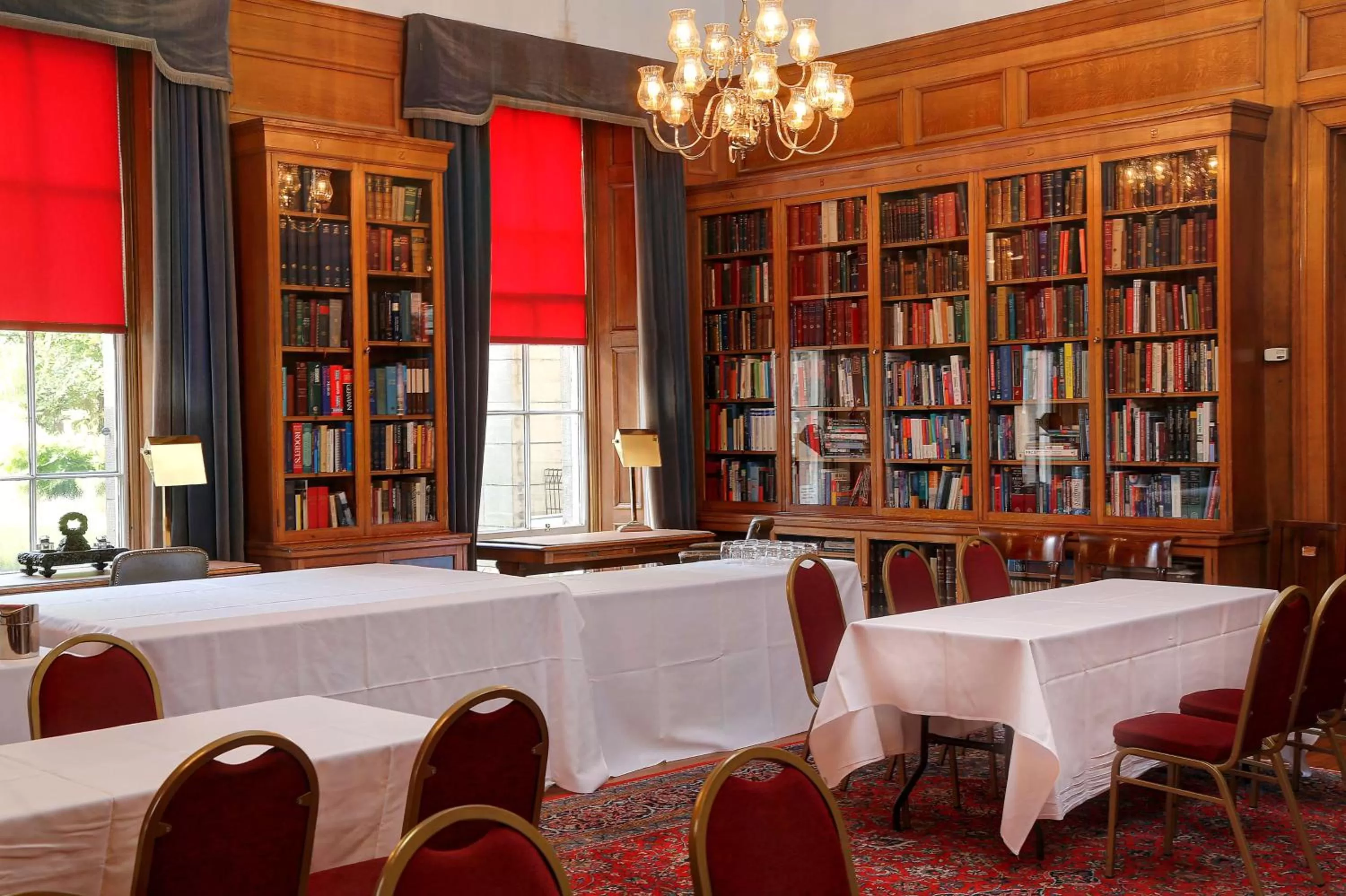 On site in Ten Hill Place