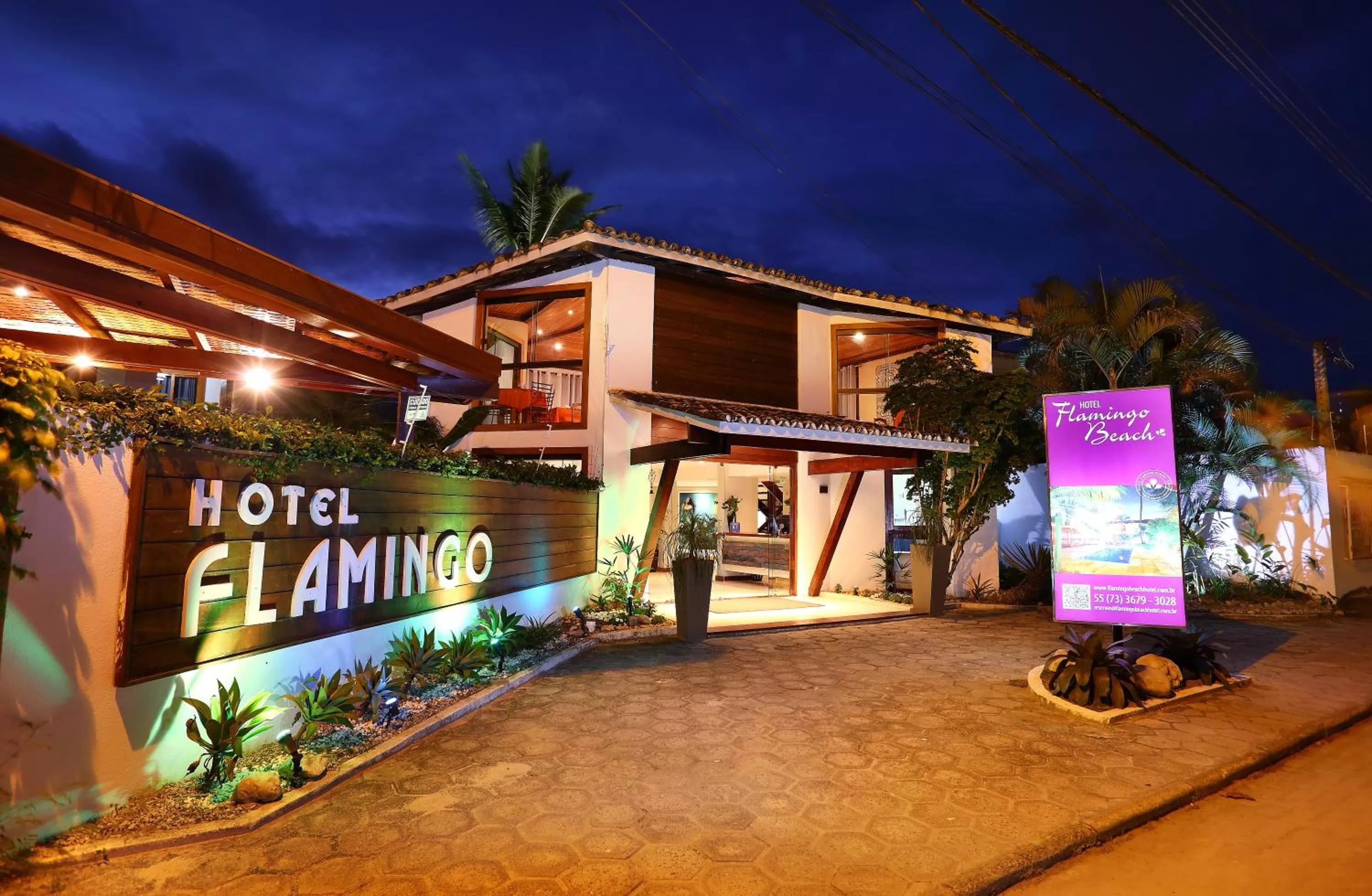 Property building in Hotel Flamingo Beach by HC