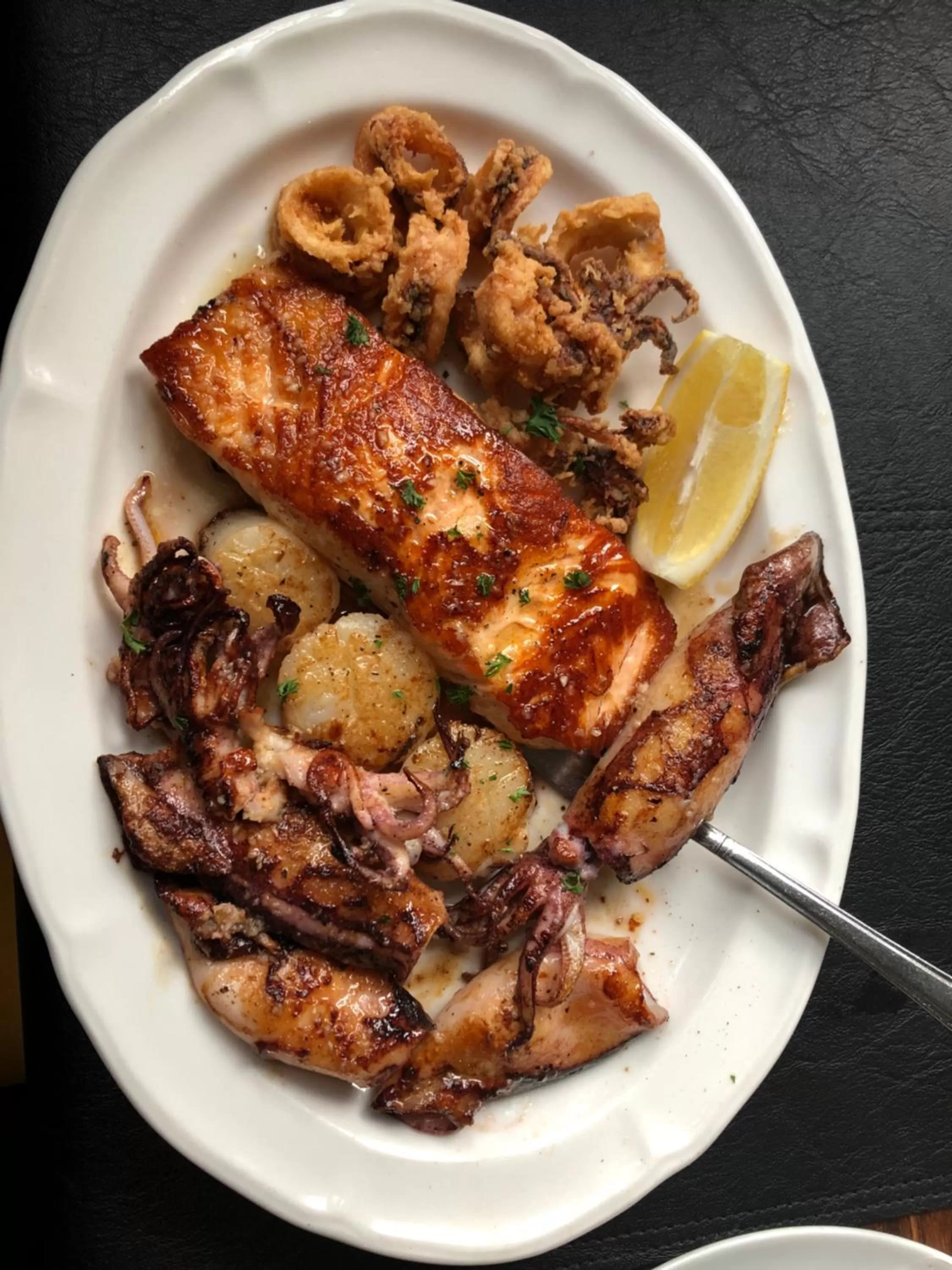 Restaurant/places to eat in Hotel Allegra