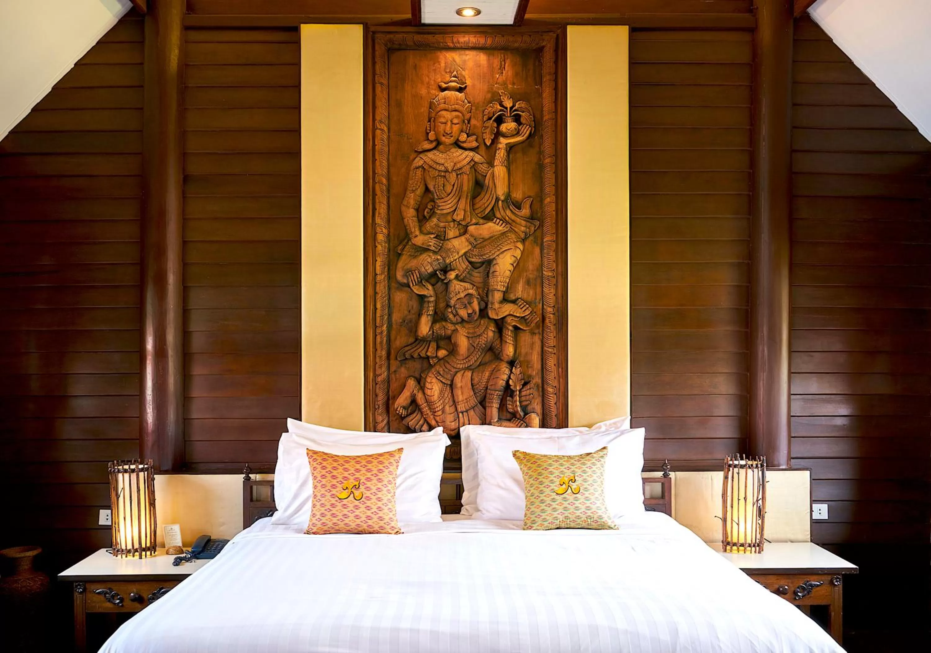 Bed in Ruenkanok Thaihouse Resort