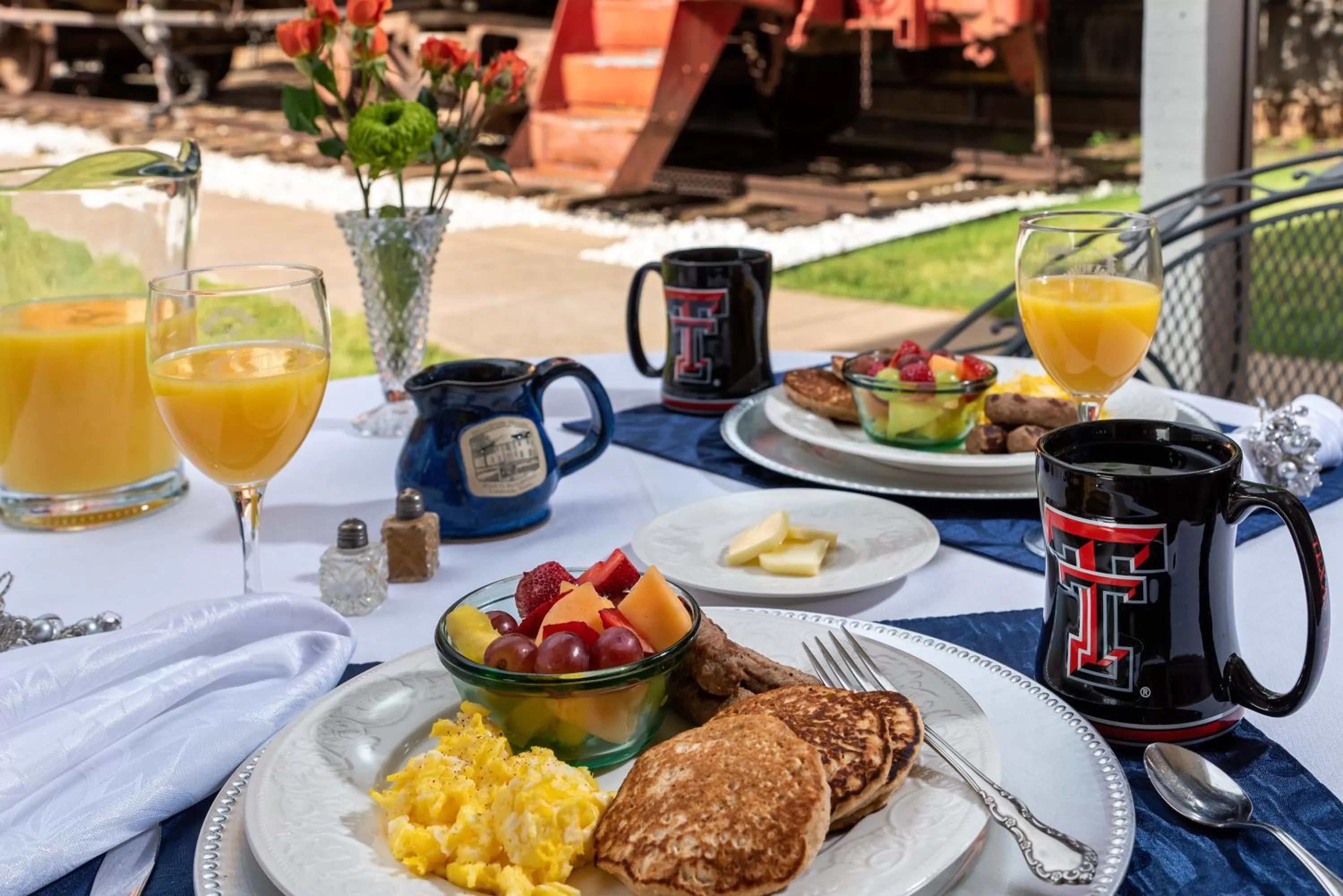 Breakfast in Woodrow House Bed & Breakfast