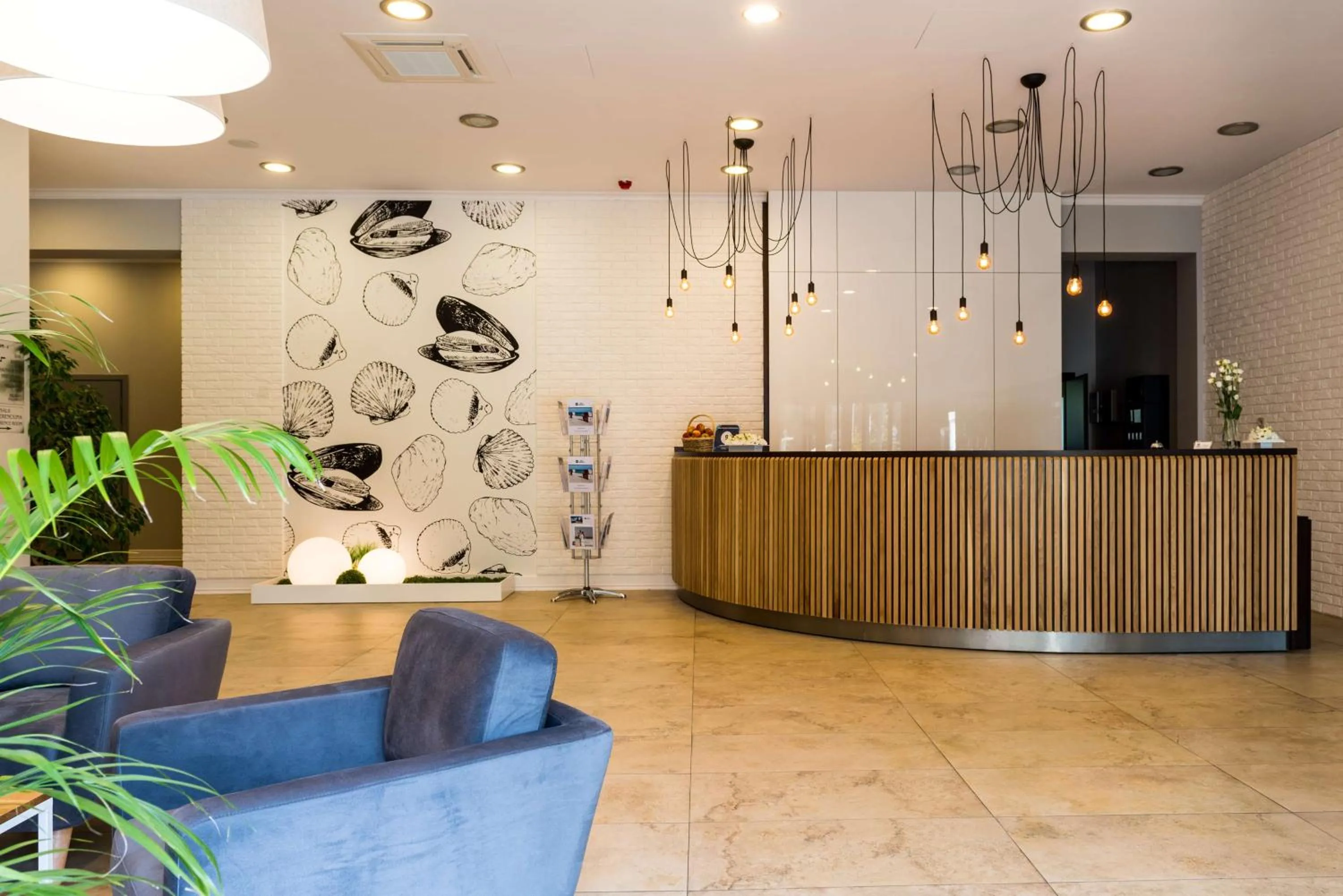 Lobby or reception in Best Western Hotel Jurata