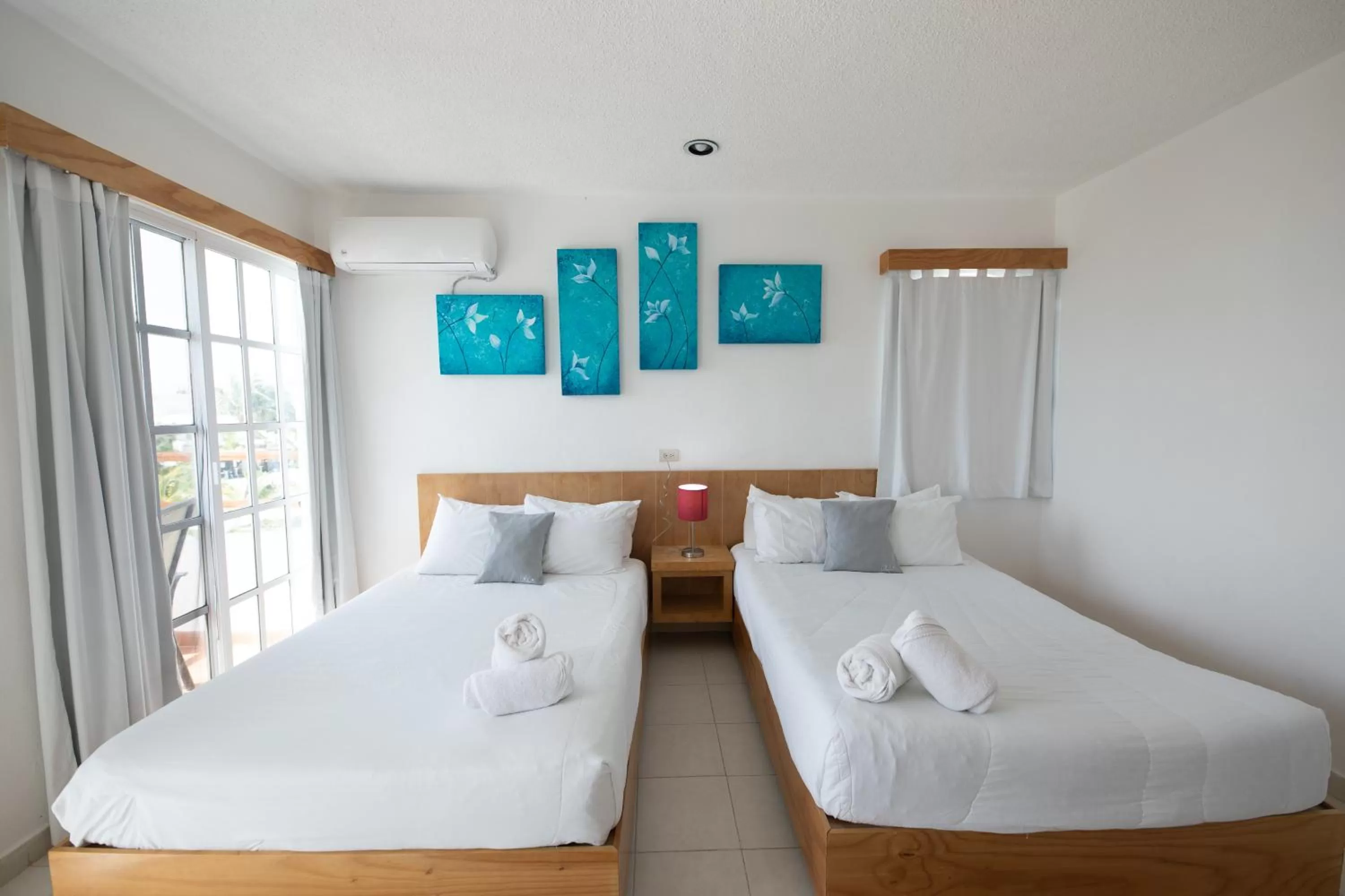 Bed in HOTEL & BEACH CLUB OJO DE AGUA