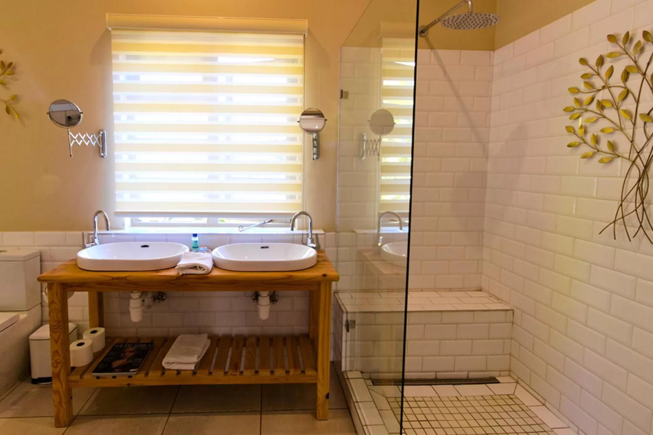 Shower, Bathroom in Ben's Bed and Breakfast