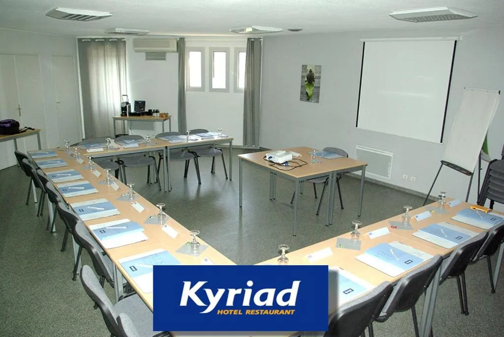 Meeting/conference room in Kyriad Limoges Sud - Feytiat