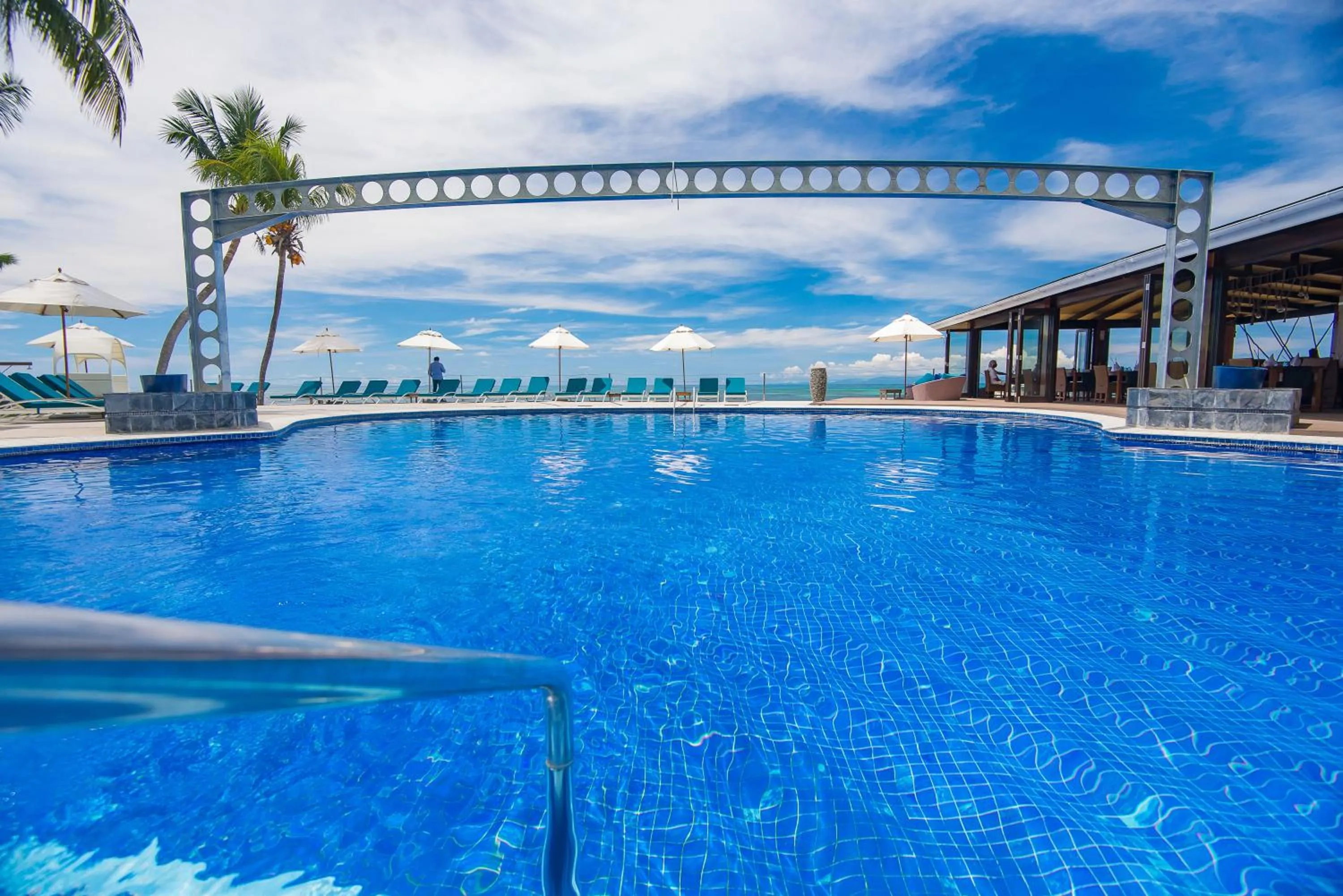 Swimming pool in Coco de Mer Hotel and Black Parrot Suites