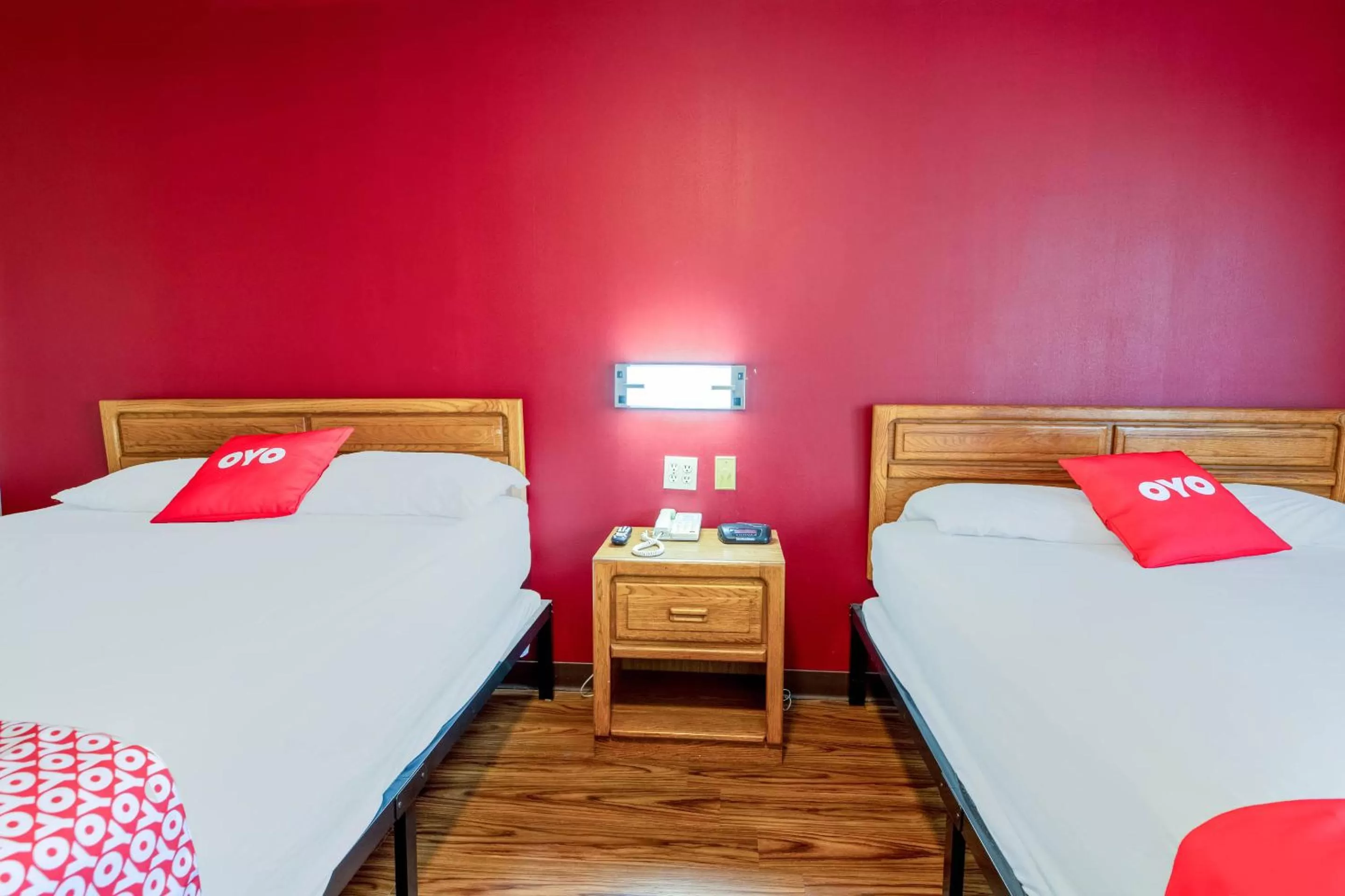 Bedroom in OYO Hotel Chesaning Route 52 & Hwy 57