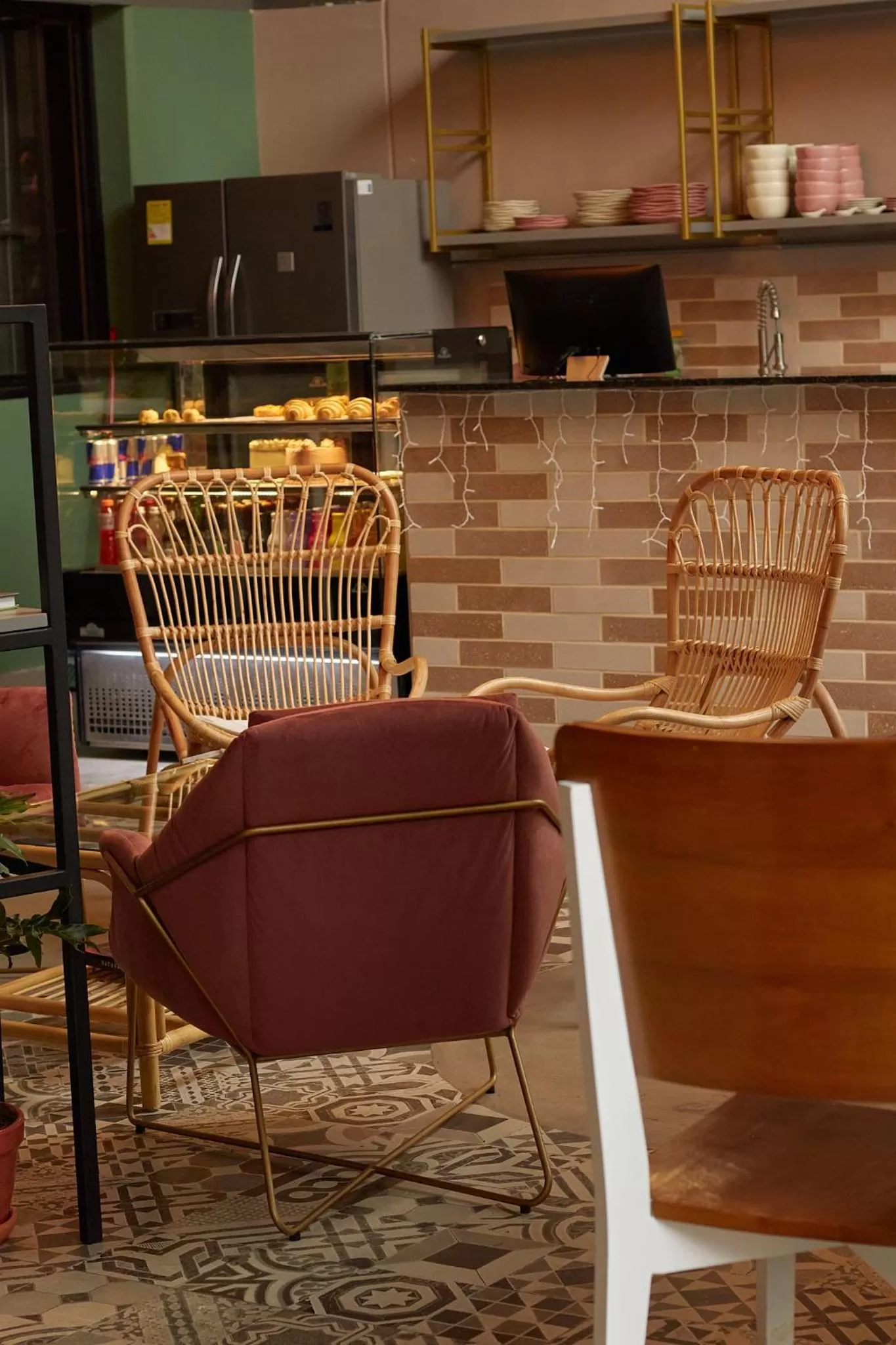 Restaurant/places to eat in Epic Boutique Hotel