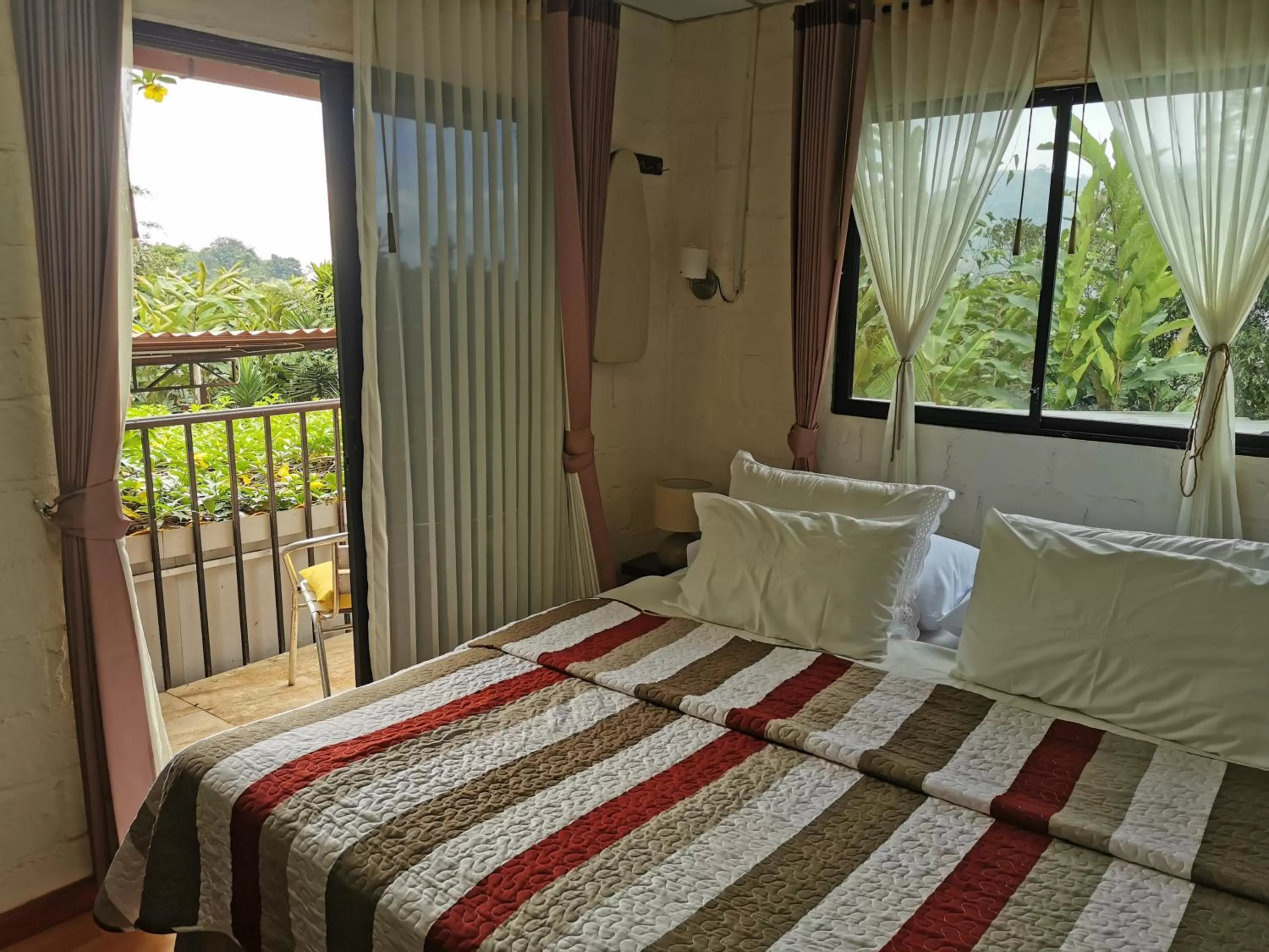 Bed in Hosteria Florecer