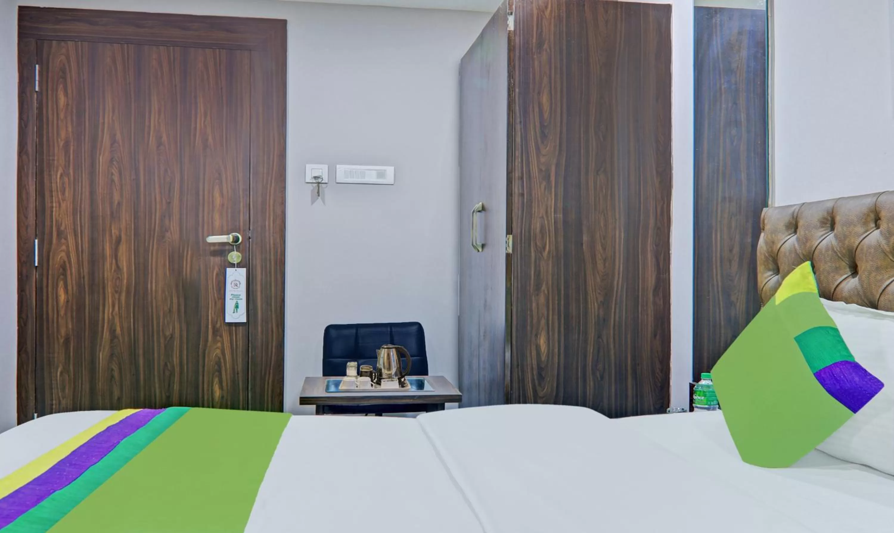 Bedroom, Bed in Treebo Raj Inn Lalpur