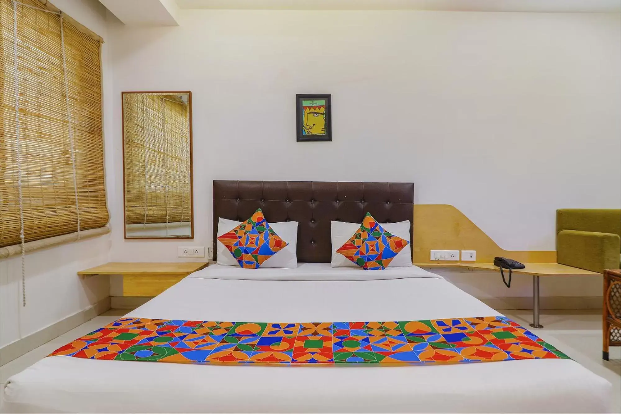 Superior Double Room - single occupancy in FabHotel Aamantran & Banquet Halls - Nr RTC X Roads Metro Station Superior Double Room - single occupancy in FabHotel Aamantran & Banquet Halls - Nr RTC X Roads Metro Station