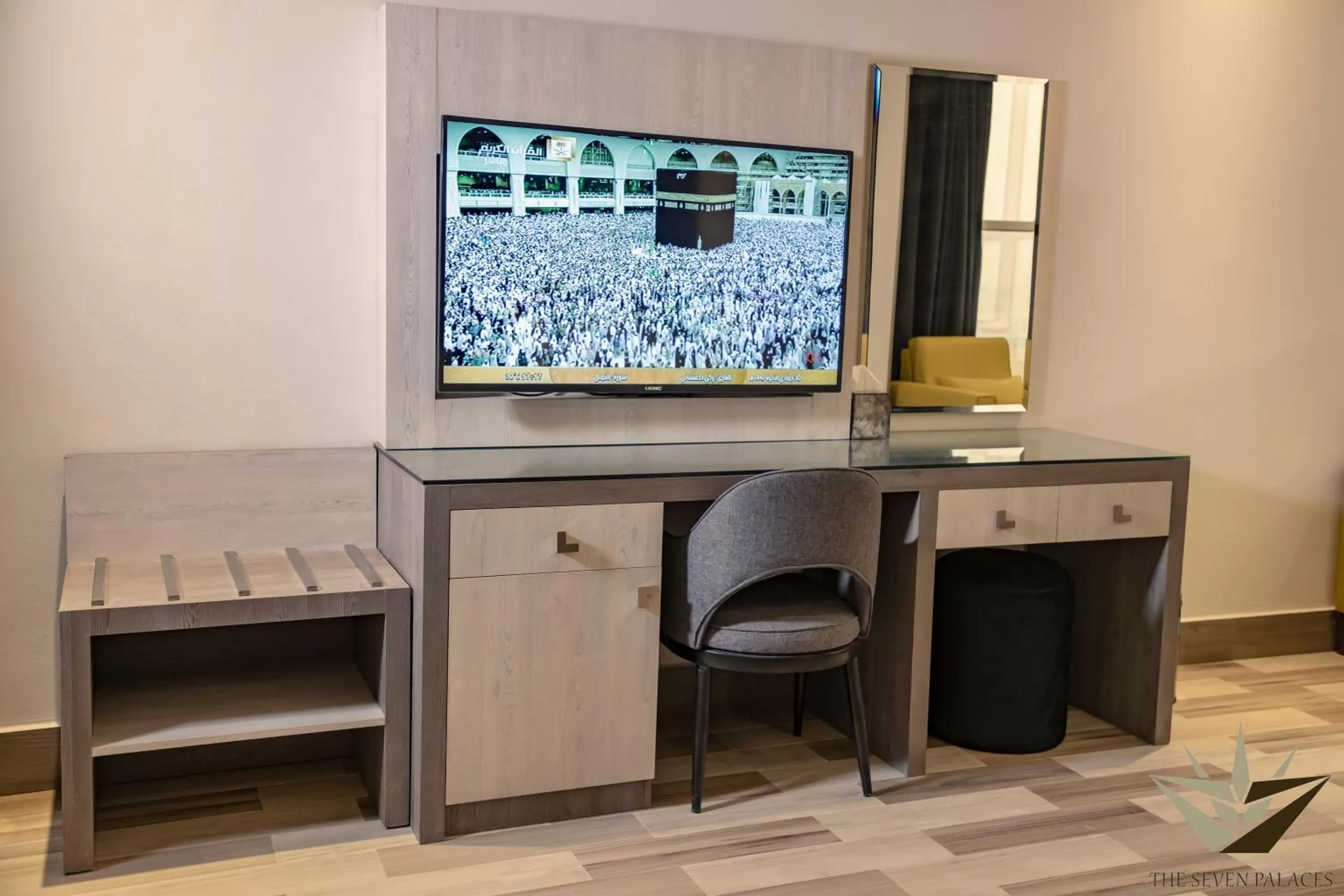 Property building, TV/Entertainment Center in Seven Palaces