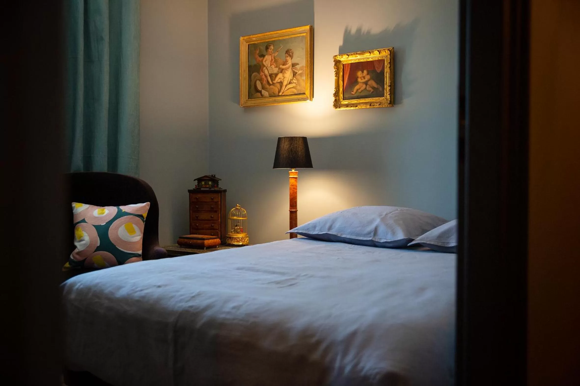 Bed in Côté Jardin, Chambres d’hôtes B&B