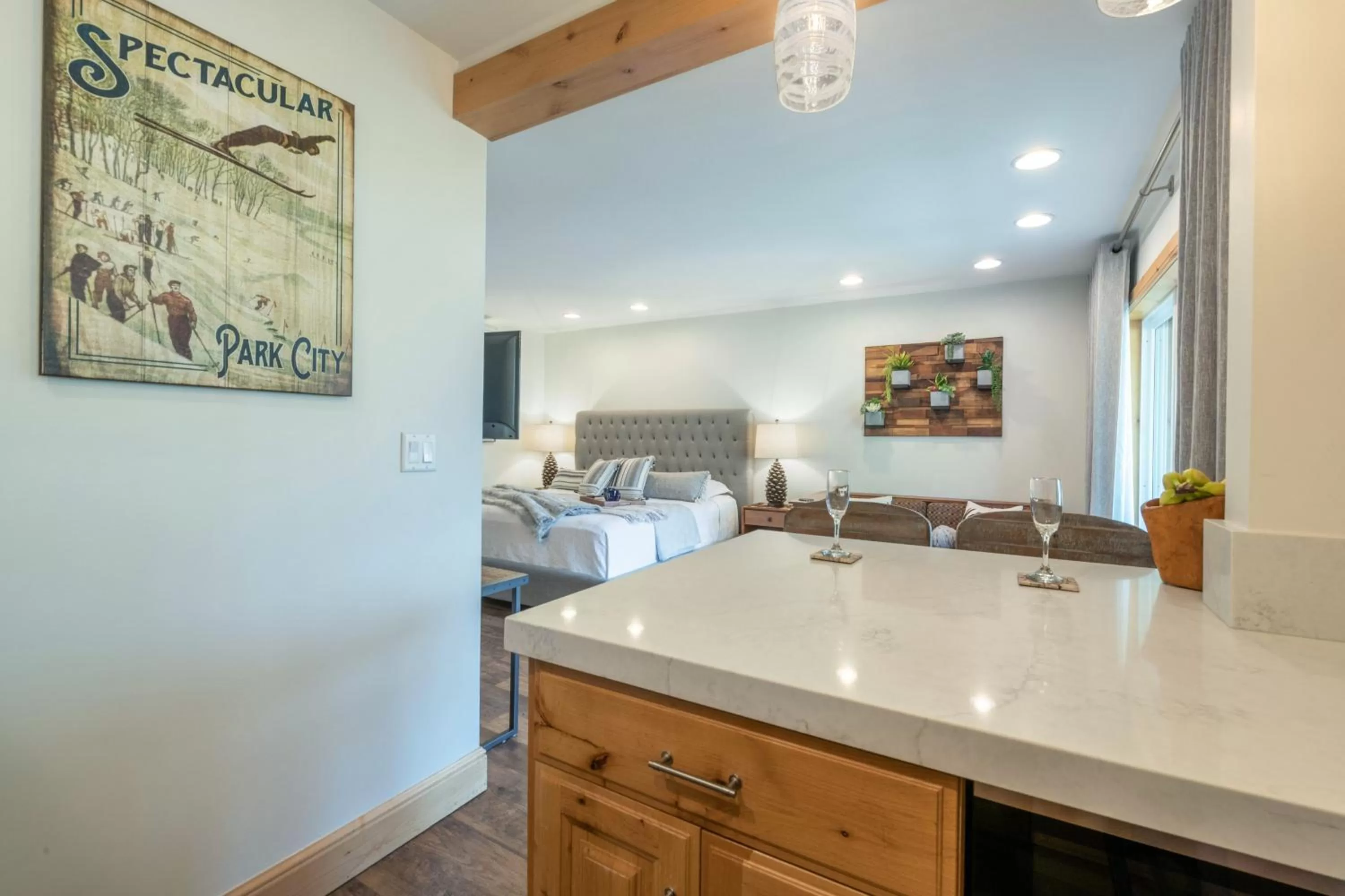 Treasure Mountain Inn