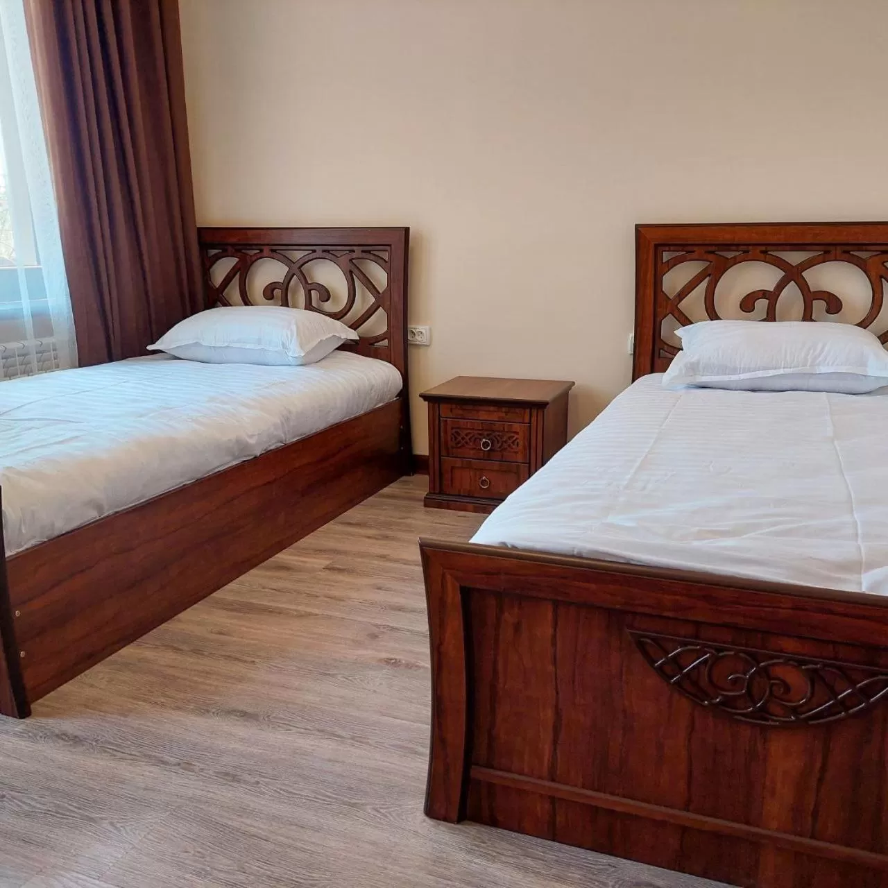 Photo of the whole room, Bed in Samarabonu Hotel