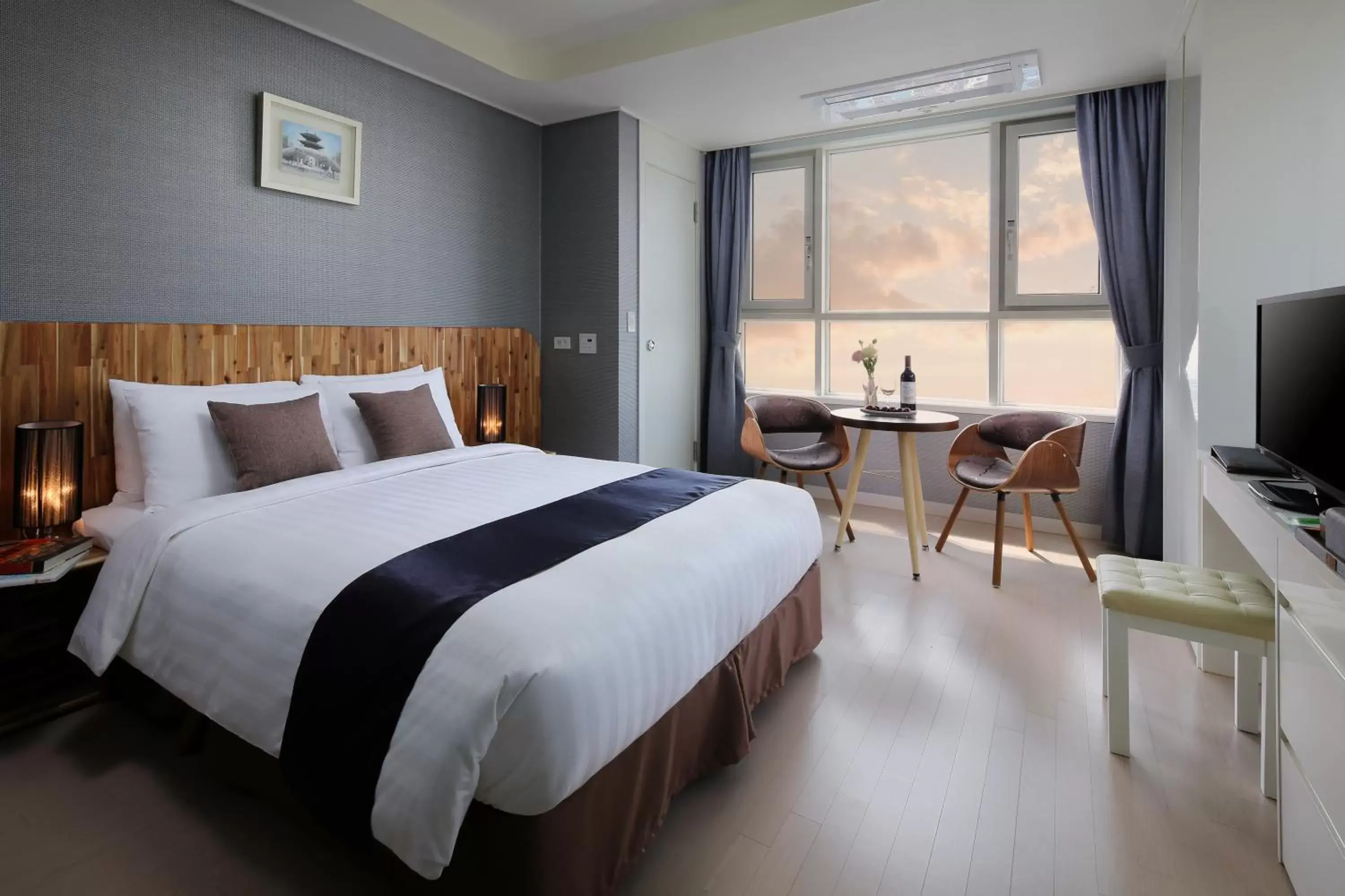 Deluxe Double Studio in Ever8 Serviced Residence Deluxe Double Studio in Ever8 Serviced Residence