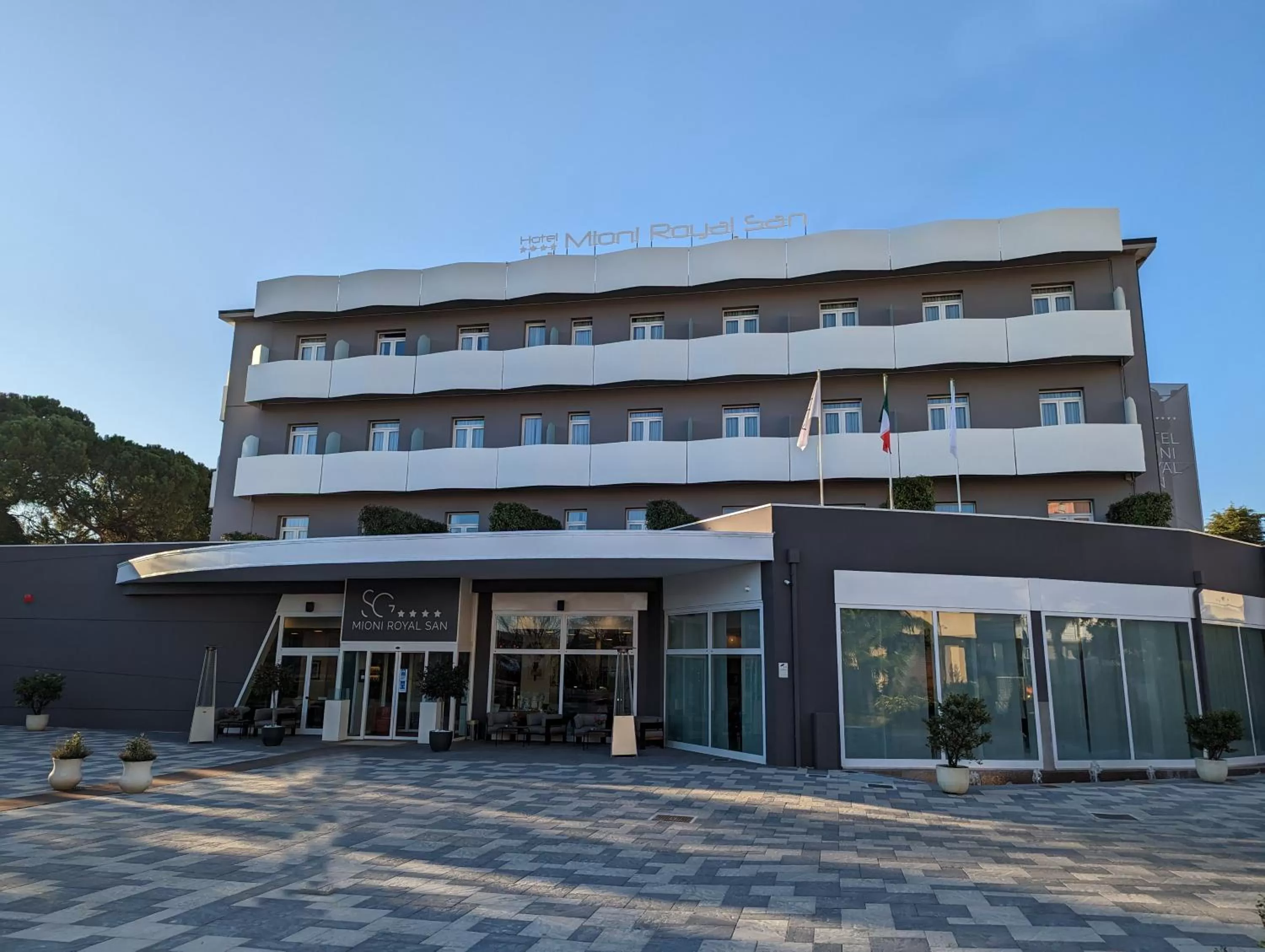 Property building in Hotel Mioni Royal San