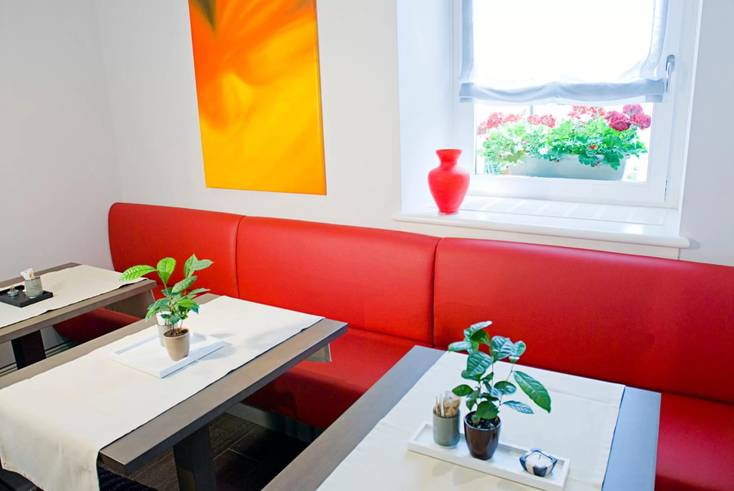 Restaurant/places to eat in Albergo Al Sole