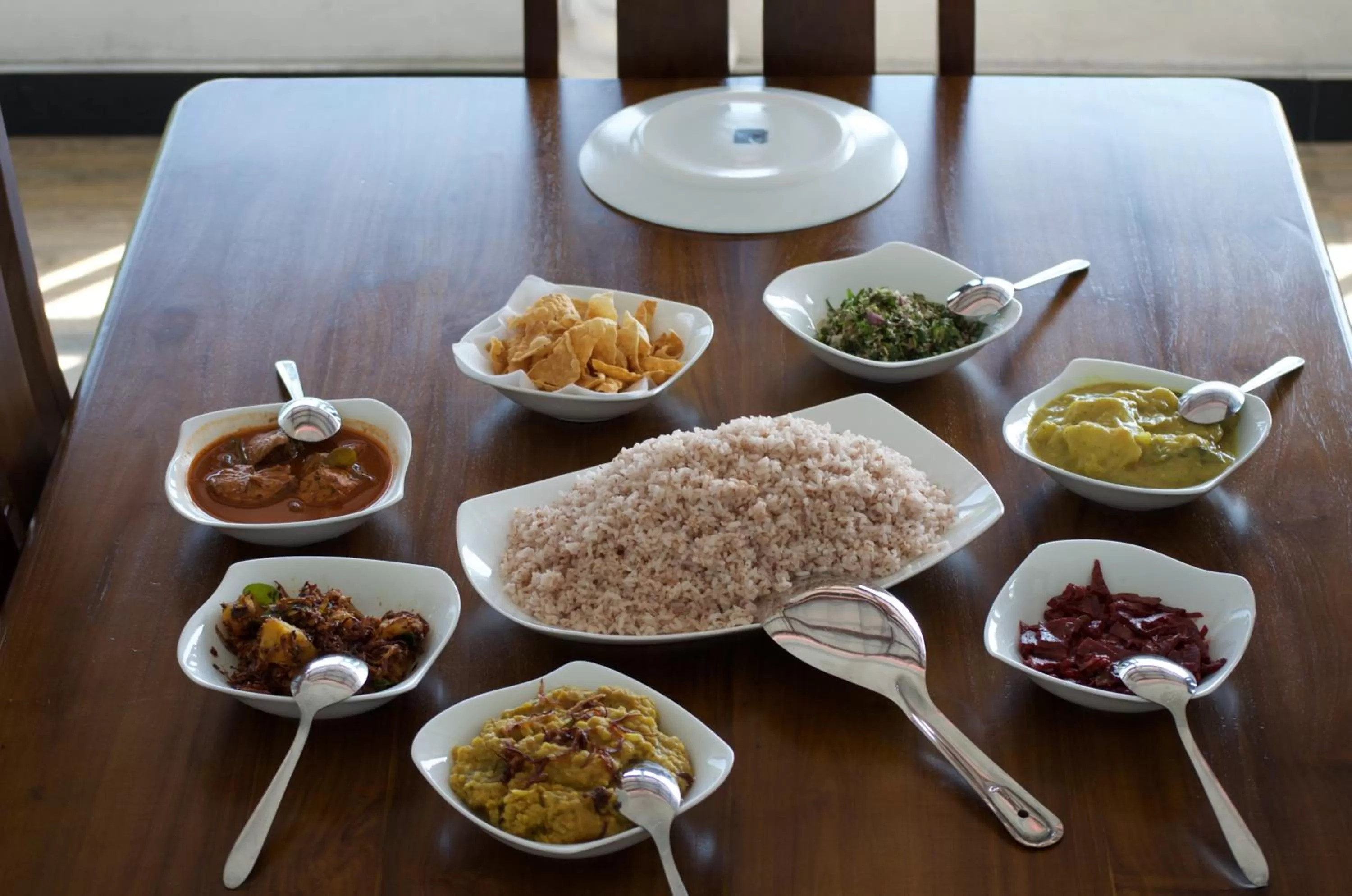 Lunch in New Ocean Vibes