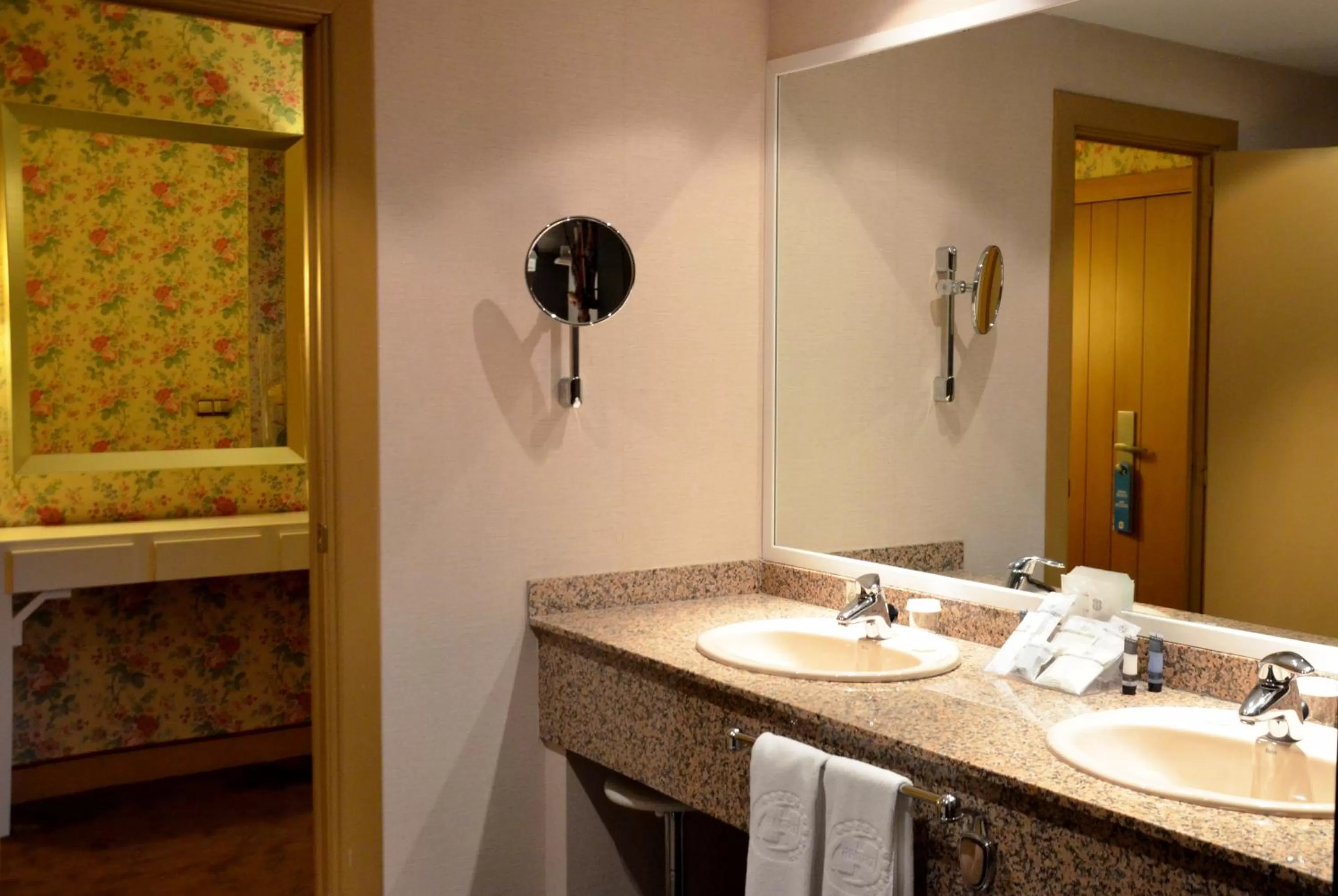 Hot Tub in Beatriz Toledo Auditorium & Spa