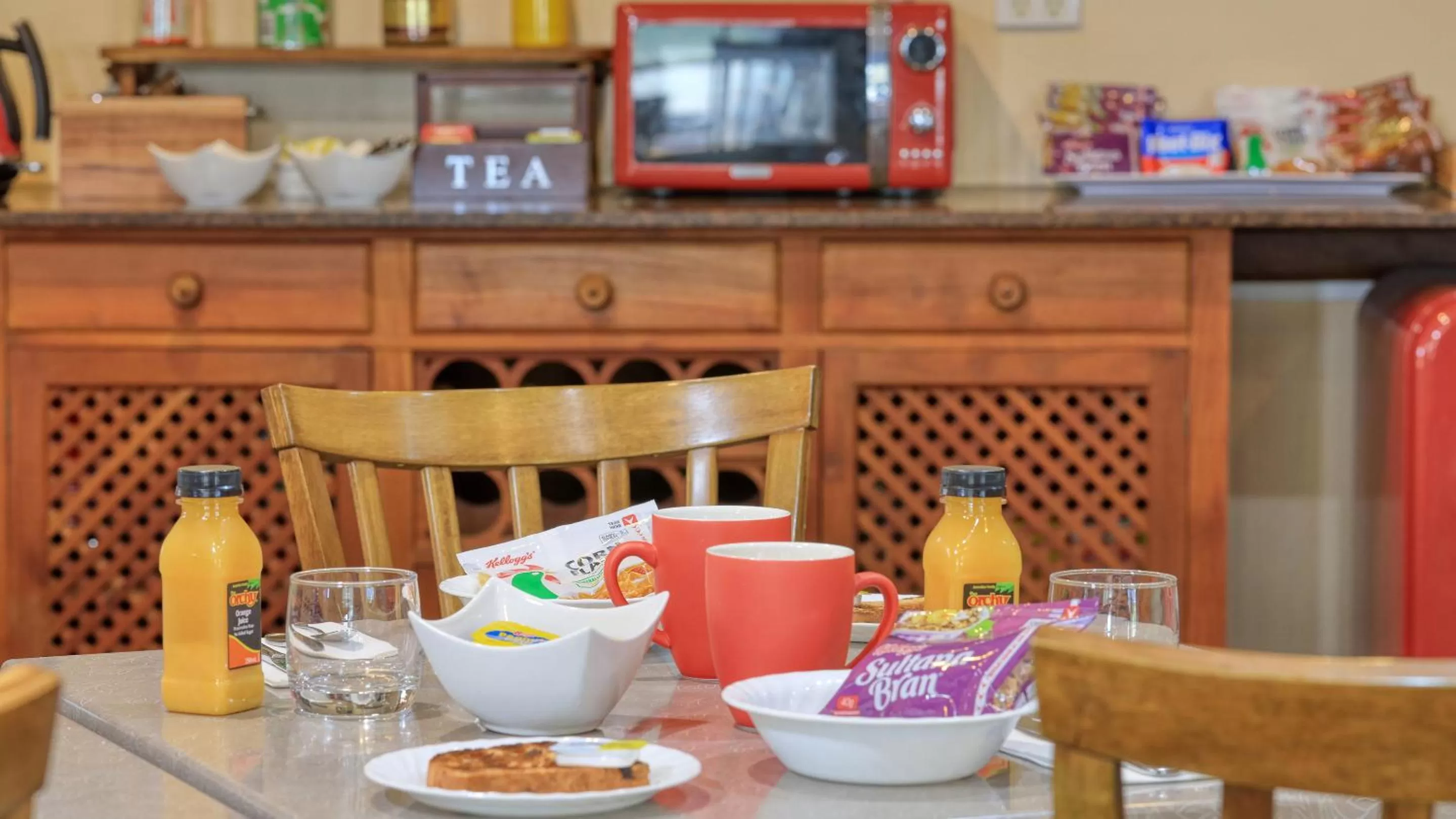 Breakfast in Dalby Homestead Motel