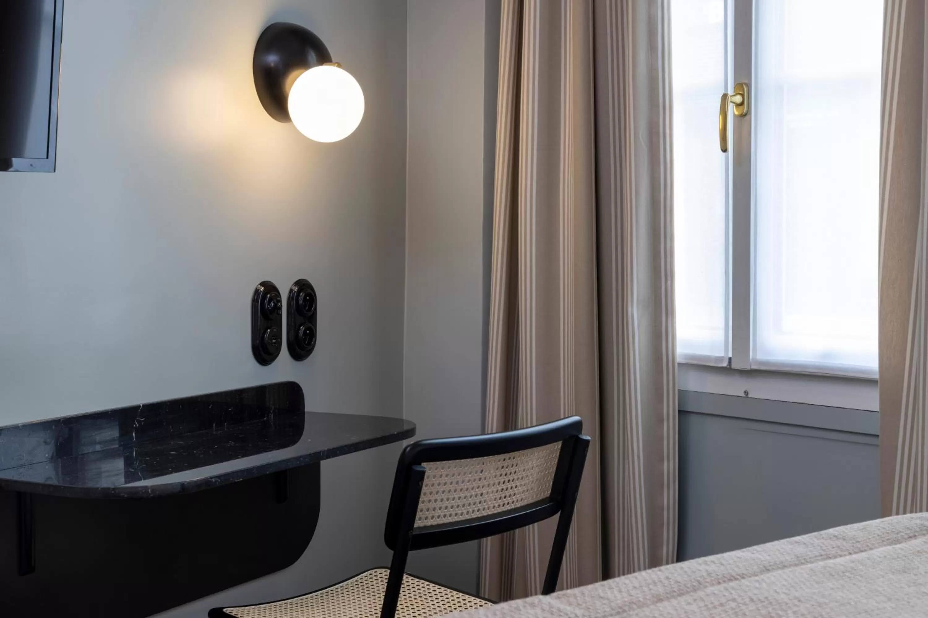 Seating area in Hotel Bloum