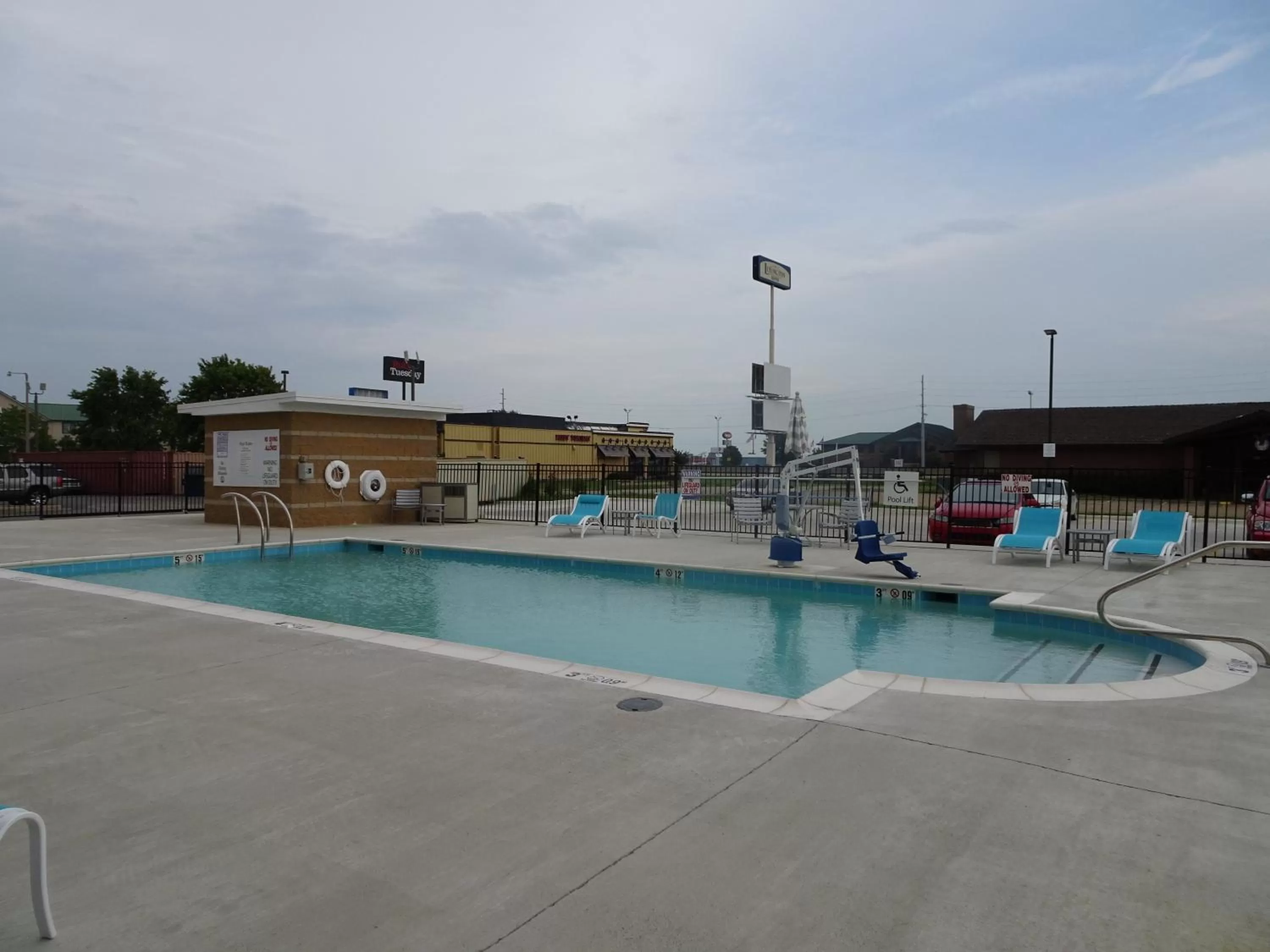 Swimming pool in Holiday Inn - Jonesboro by IHG