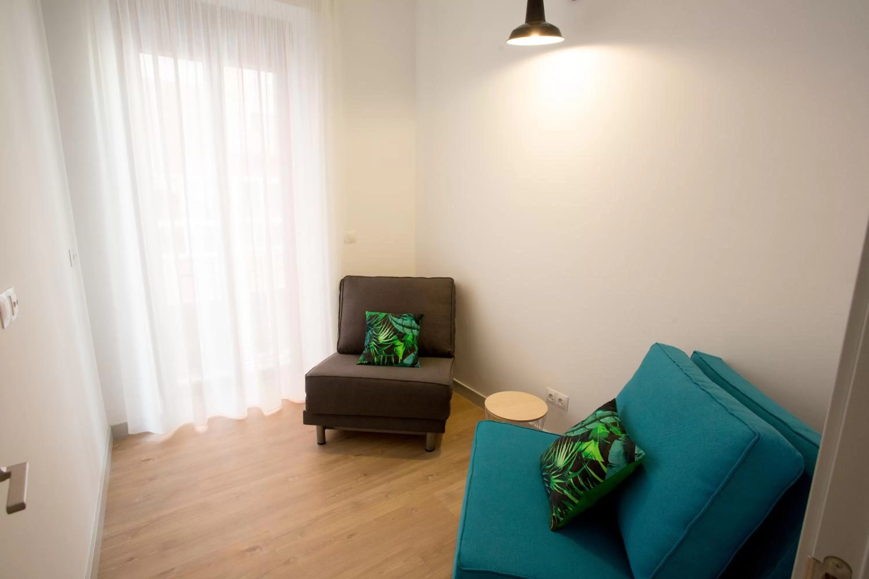 Seating area in S30 Reina Victoria