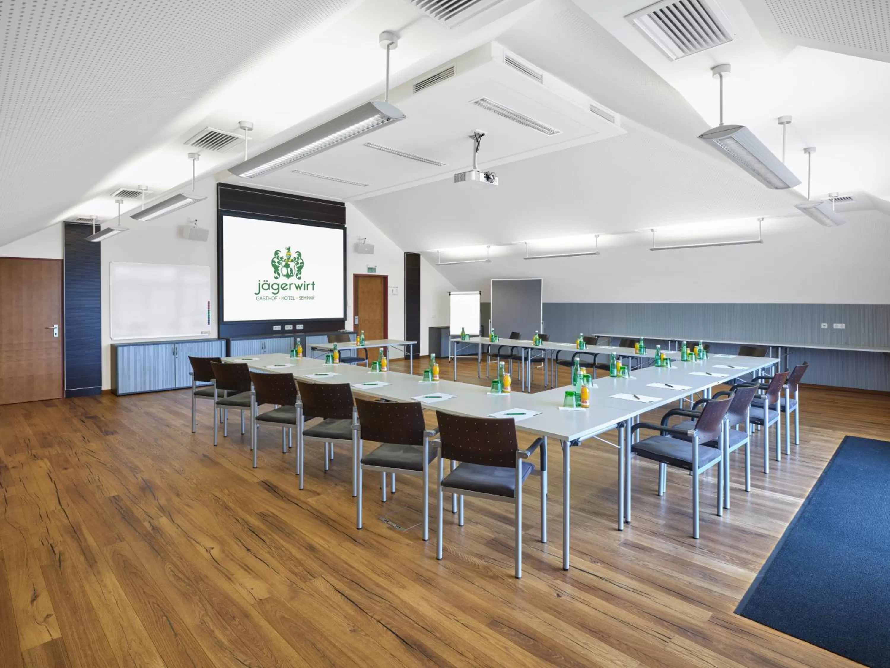 Meeting/conference room in Gasthof Hotel Jägerwirt