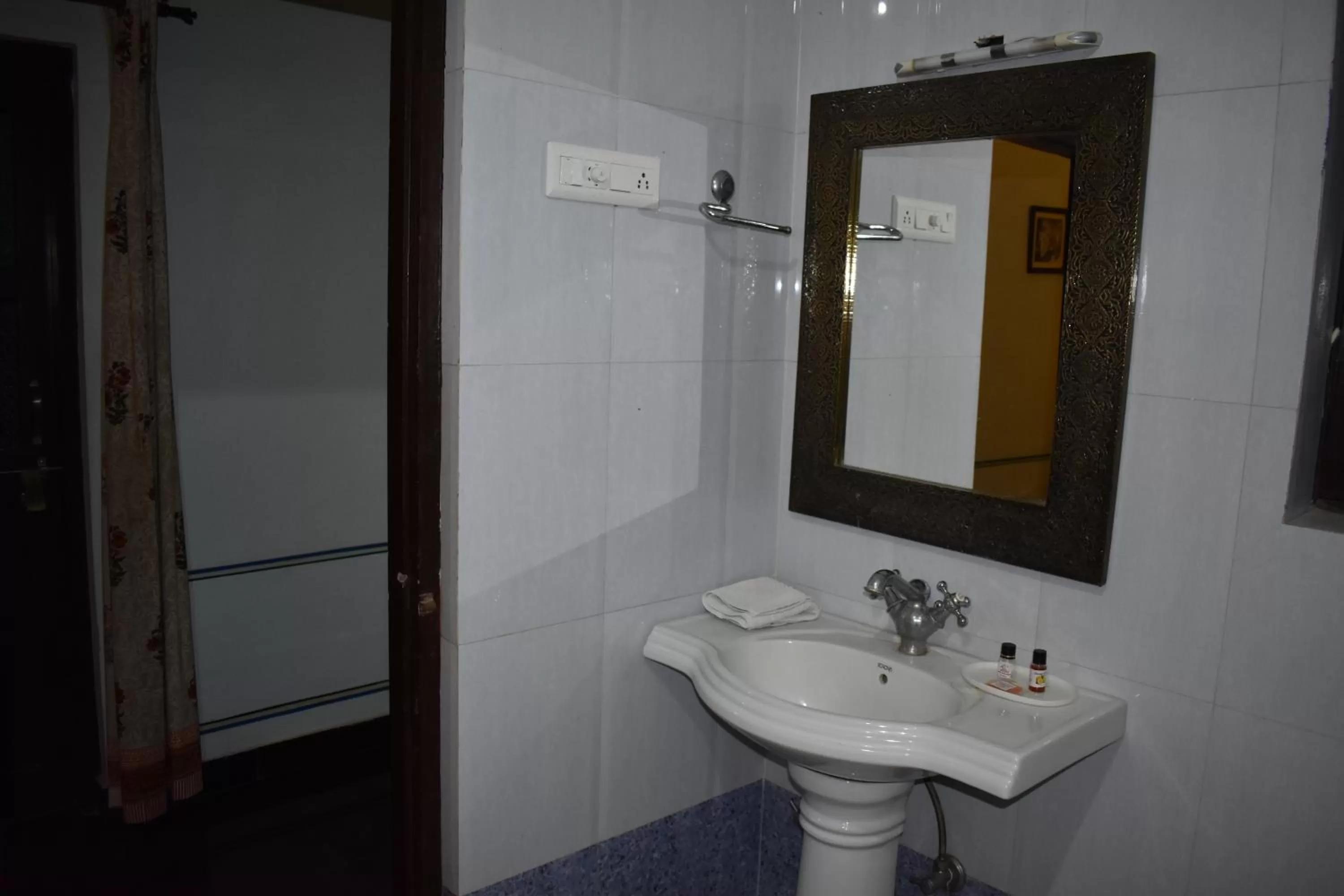 Bathroom in Hotel Nawal Sagar Palace - Bundi