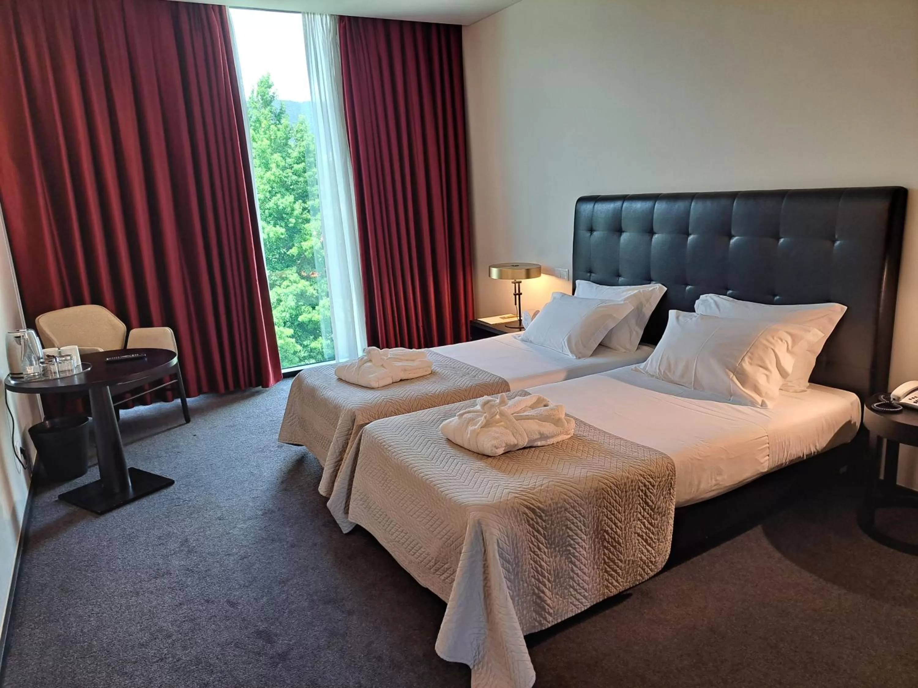 Bedroom, Bed in Axis Viana Business & SPA Hotel