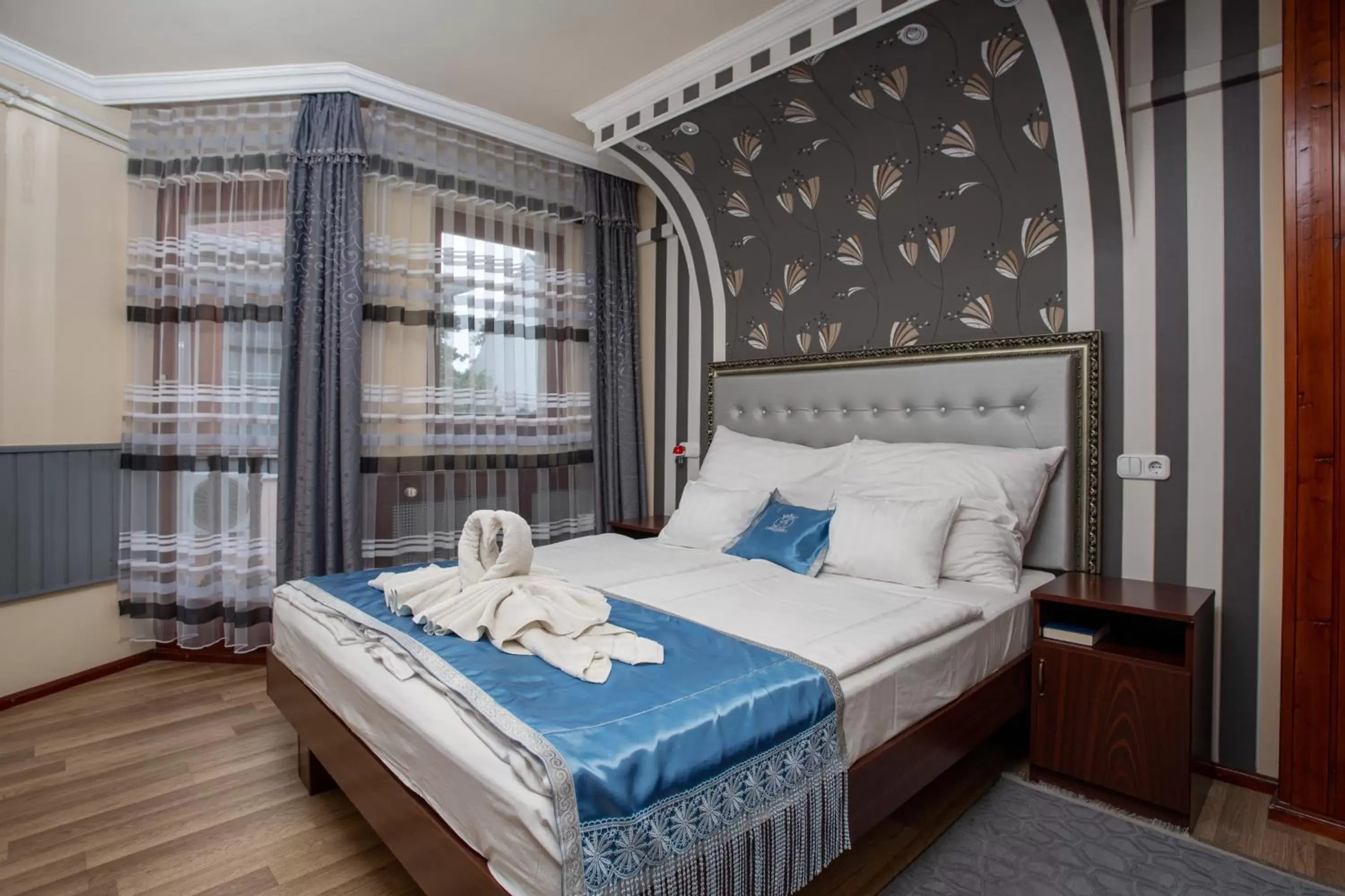 Standard Double or Twin Room in Illés Hotel Standard Double or Twin Room in Illés Hotel