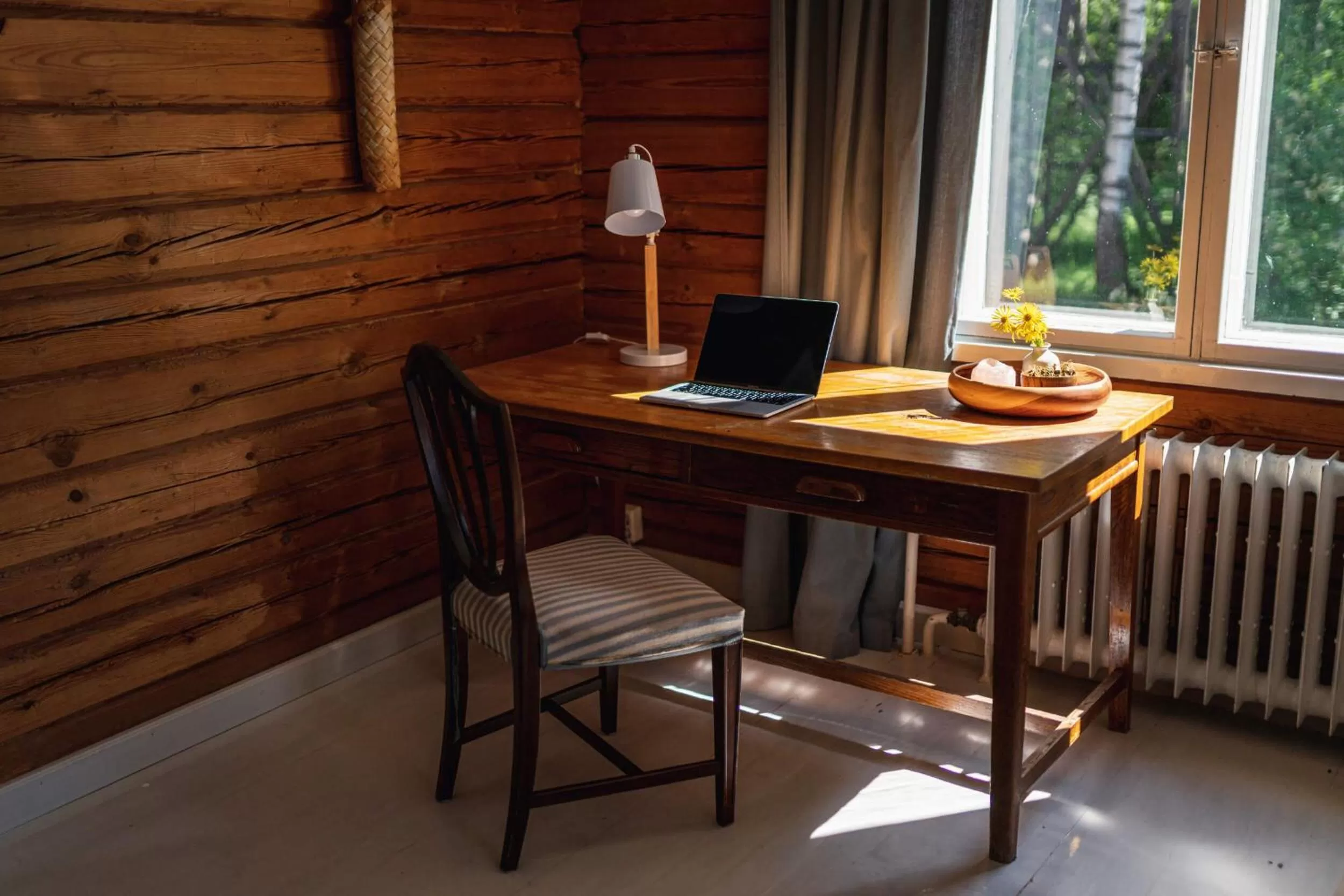 Seating area in Olo Center by Kolovesi National Park
