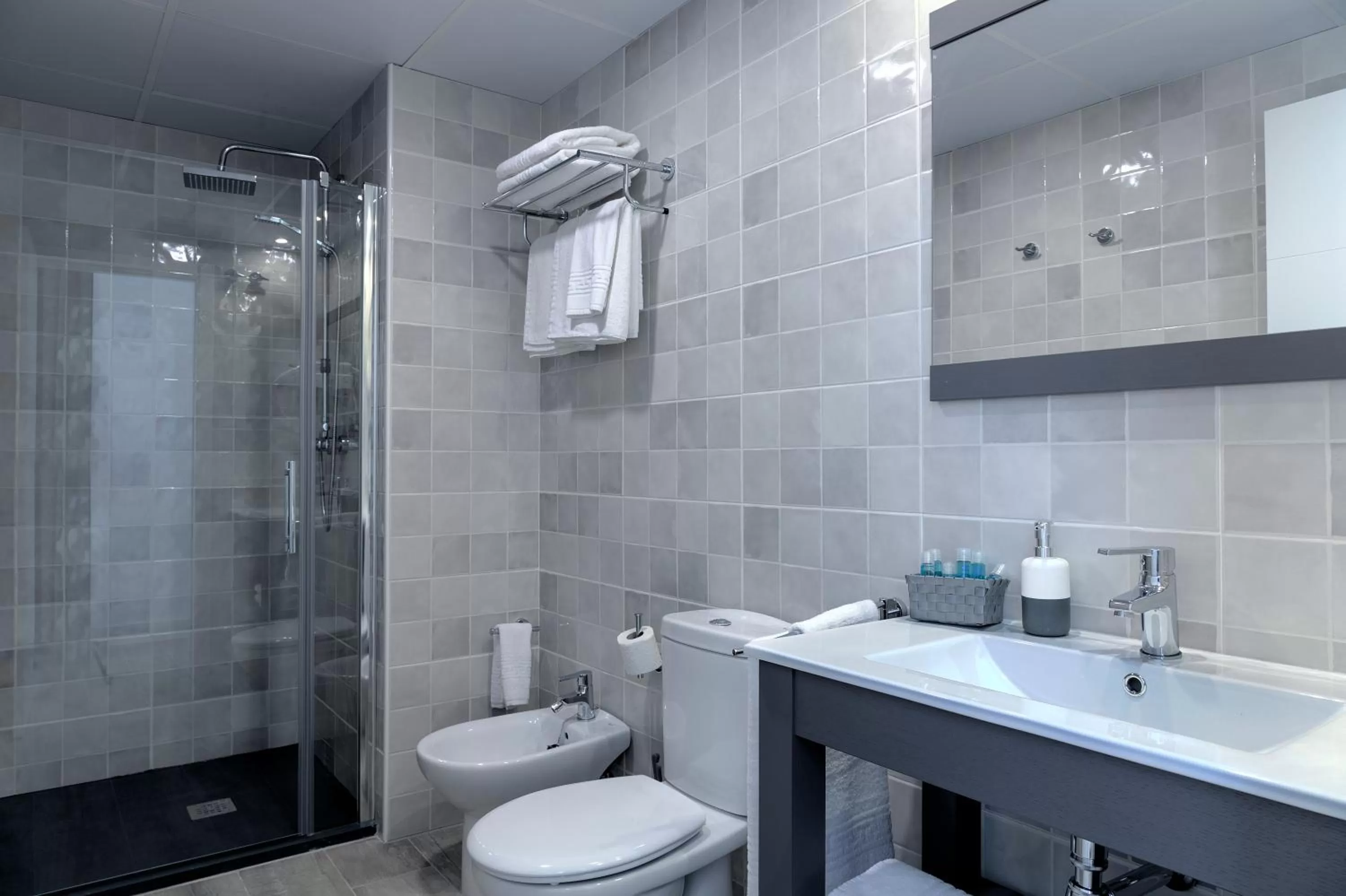 Shower in Hotel Apartamentos MPD