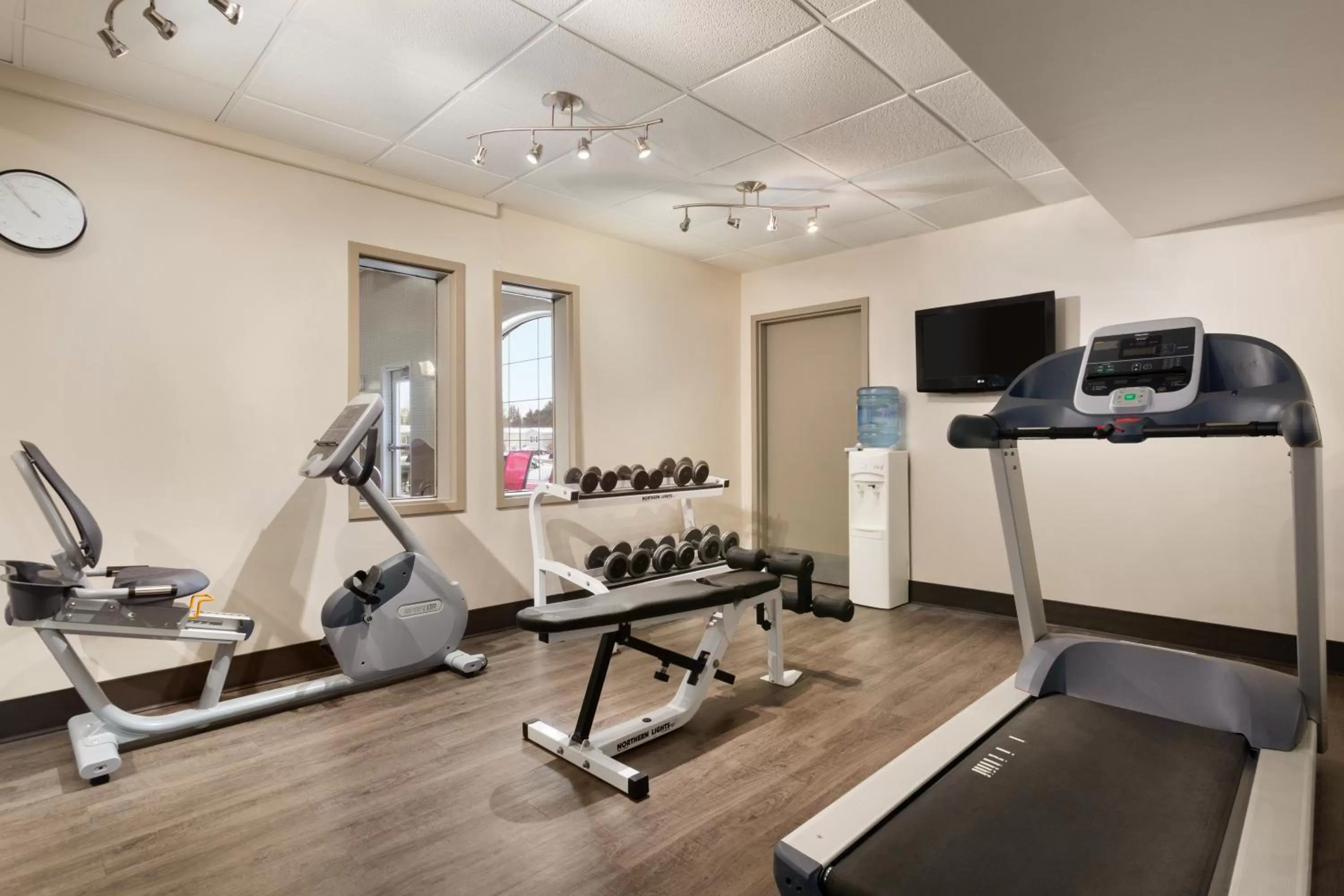 Fitness centre/facilities in Days Inn & Suites by Wyndham Brandon