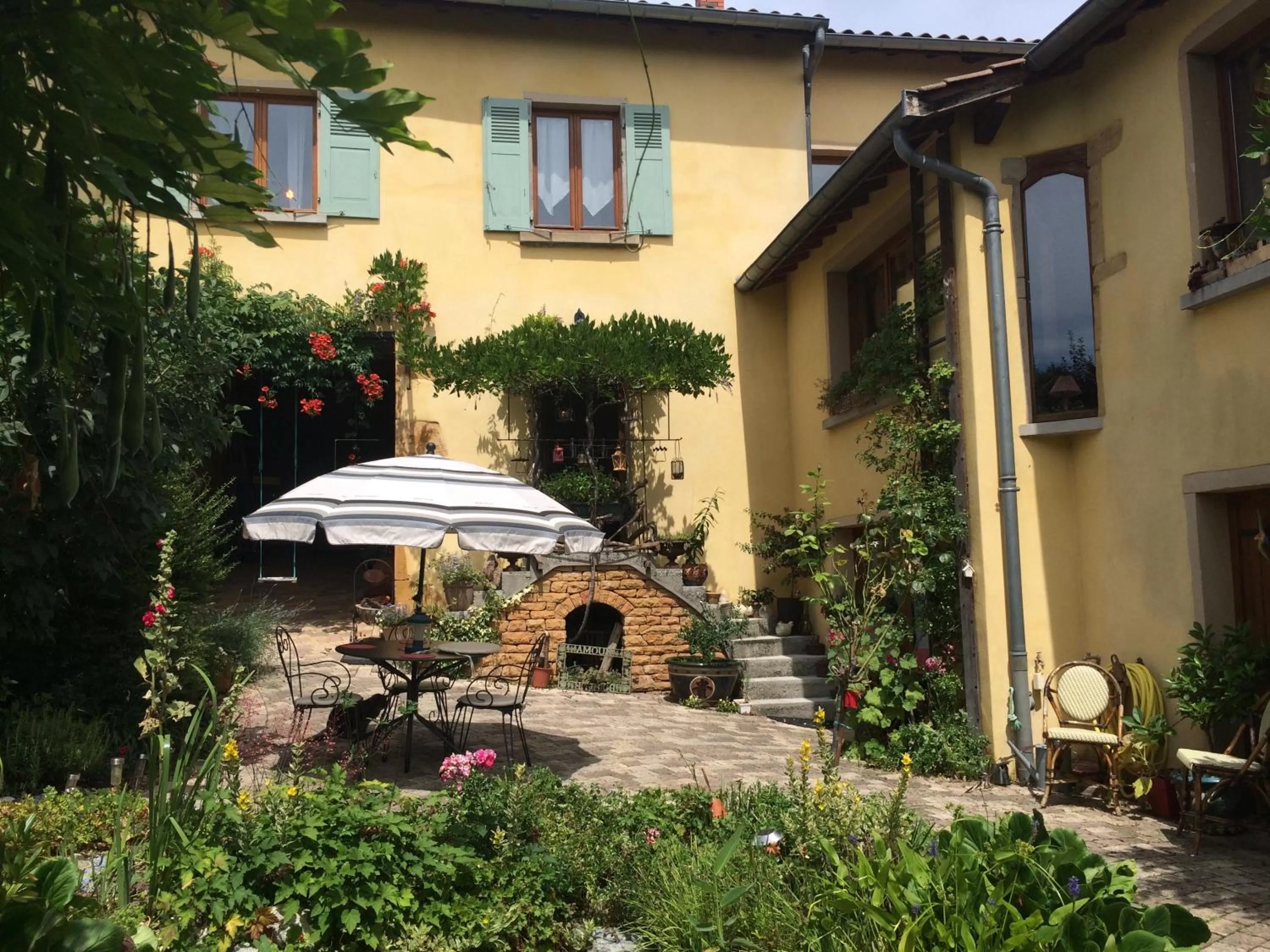 Property Building in LA MAISON D'IVONA