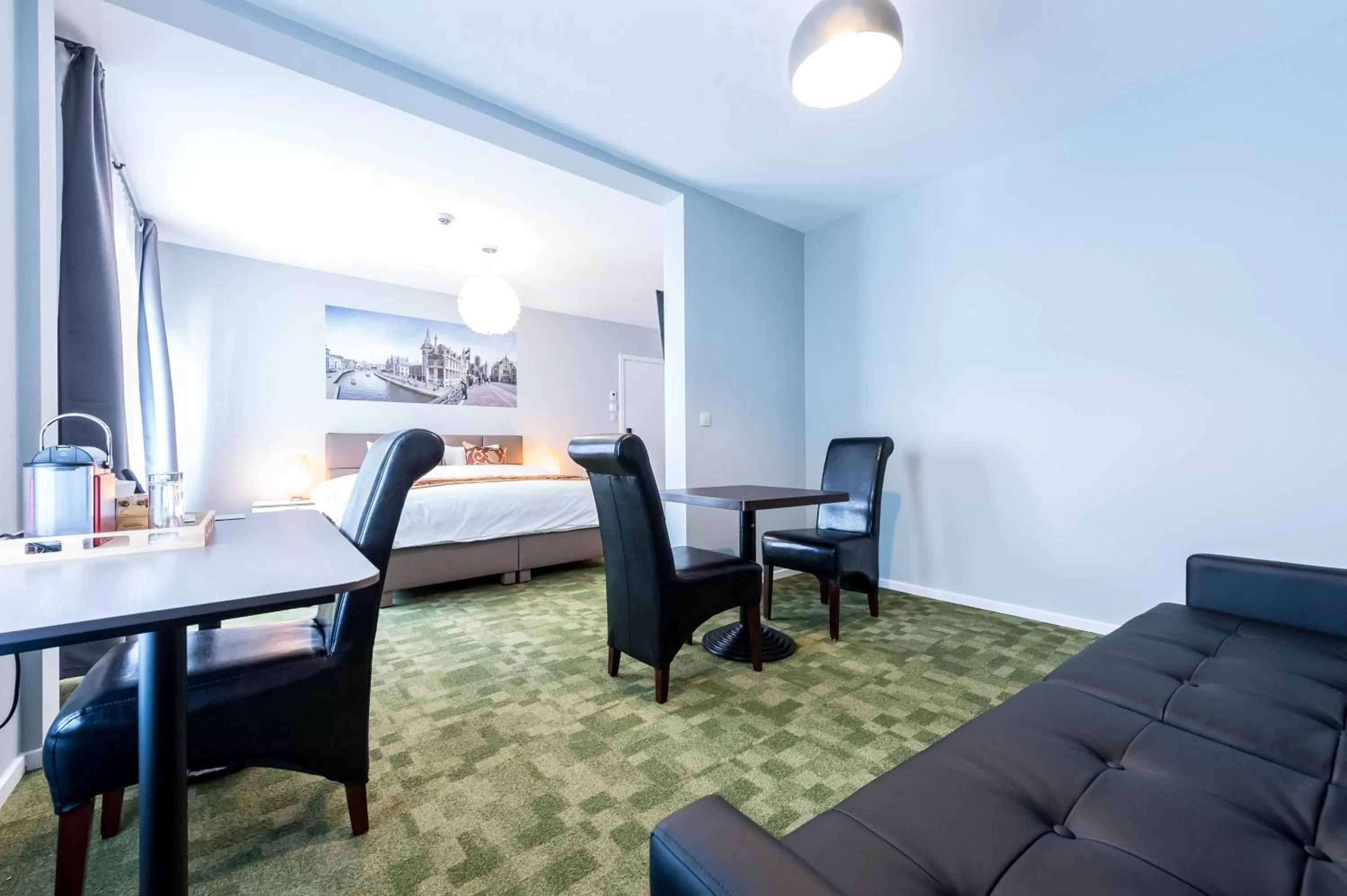 Photo of the whole room, Bed in Hotel Temse