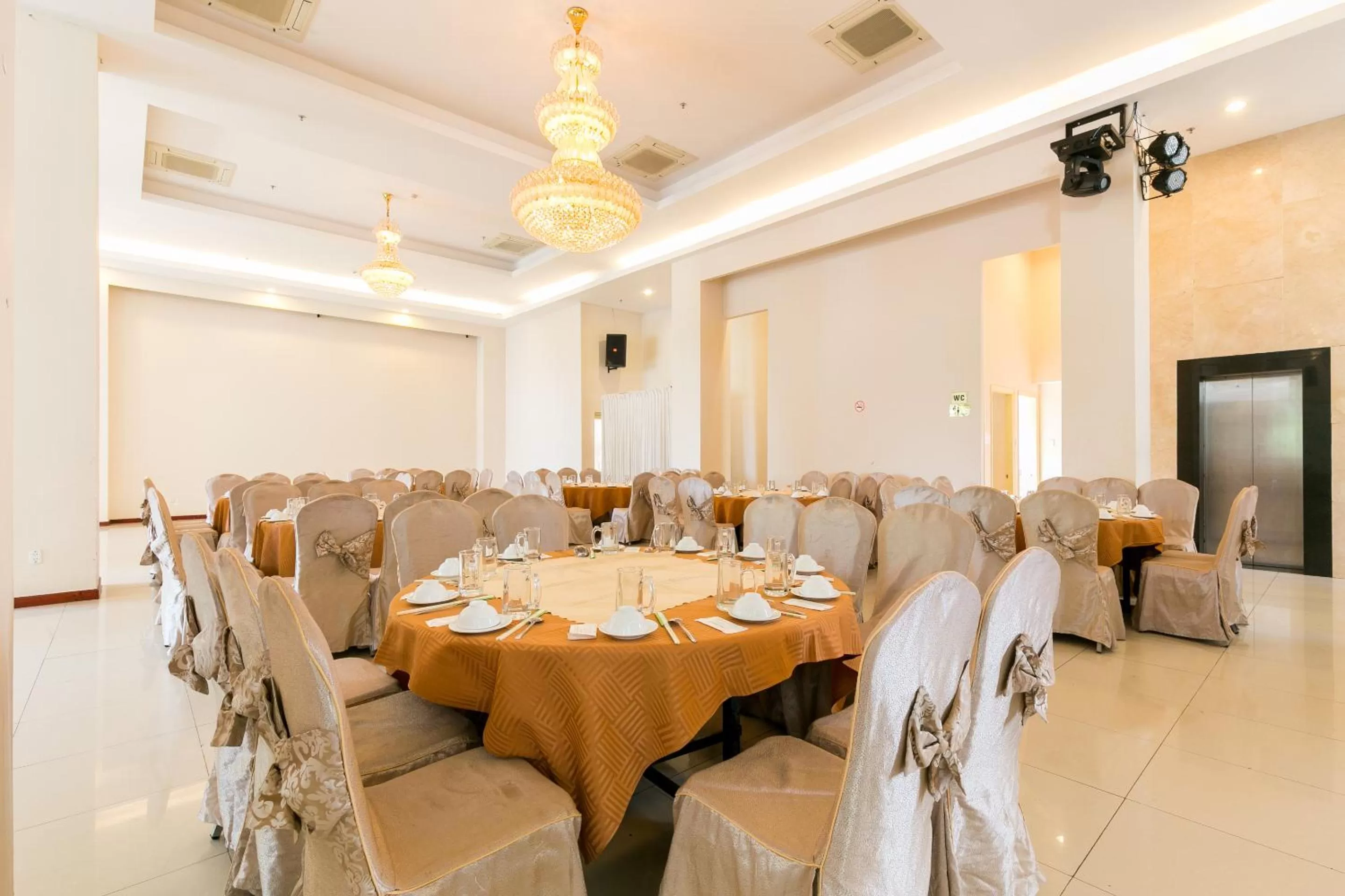 Restaurant/places to eat in The Coast Hotel Vung Tau