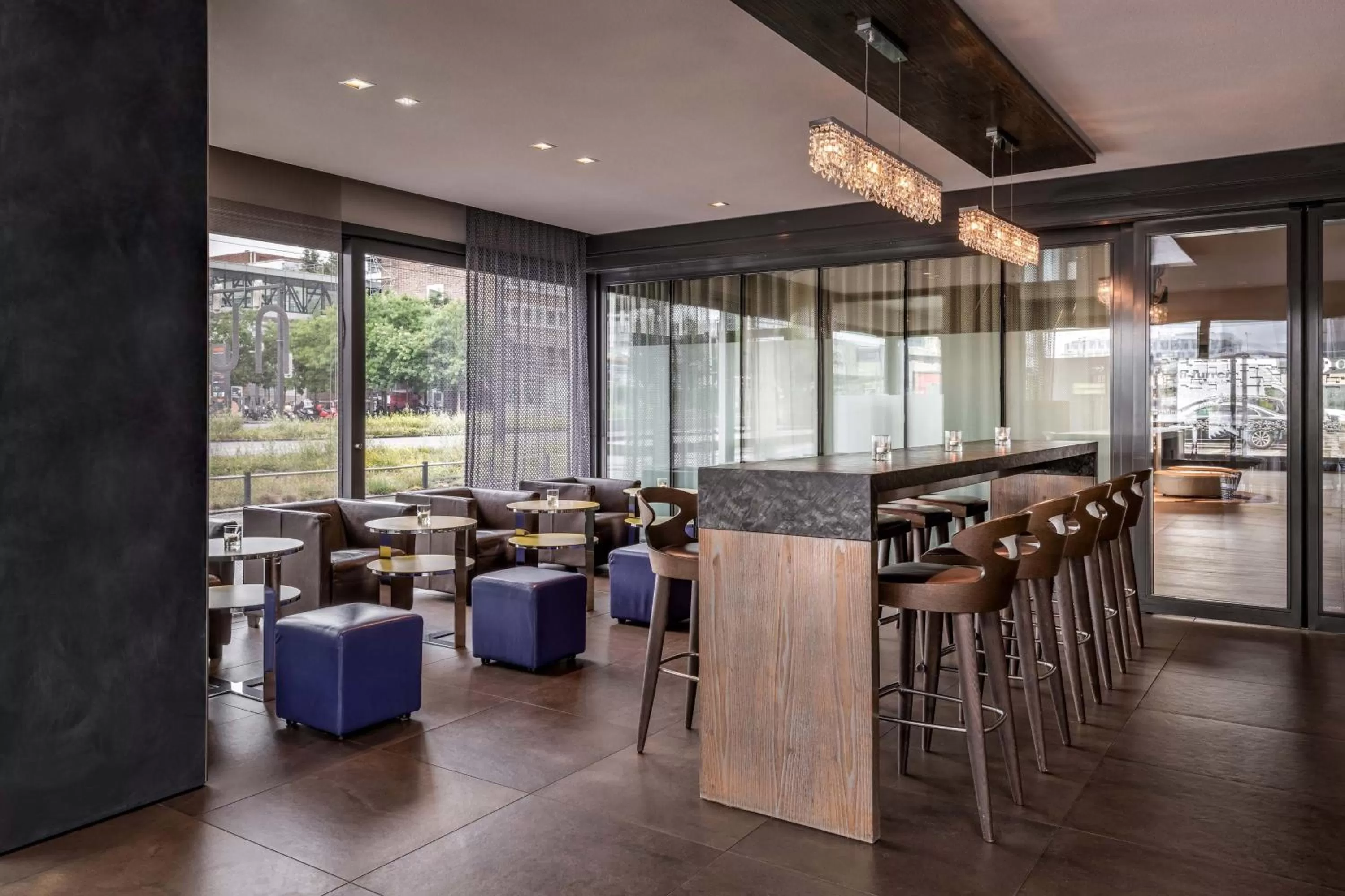 Restaurant/places to eat in Sheraton Zürich Hotel