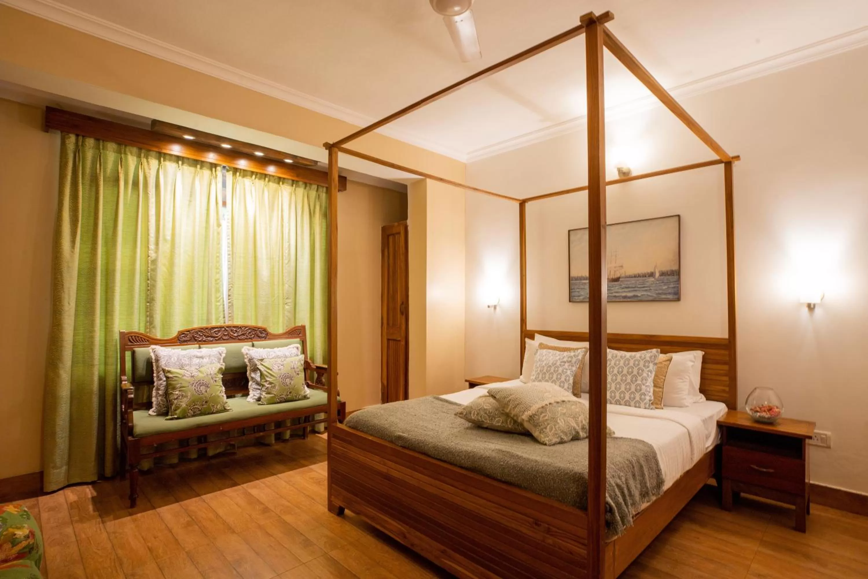 Four-Bedroom Royal Villa with Private Pool in Aguada Anchorage - The Villa Resort, Candolim