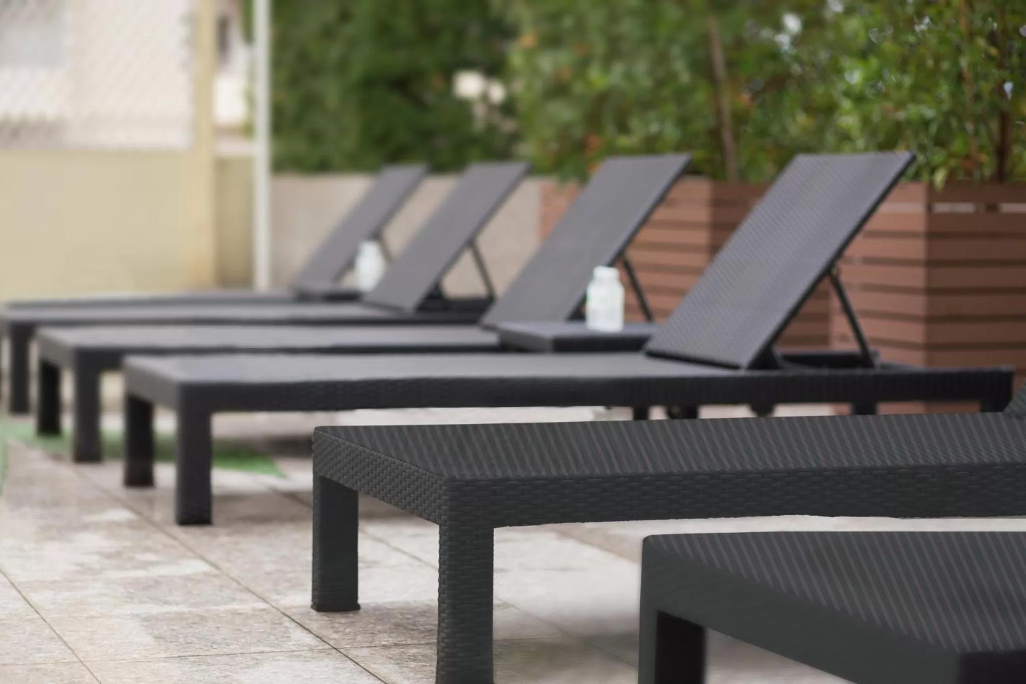 Swimming pool in Centara Riverside Hotel Chiang Mai