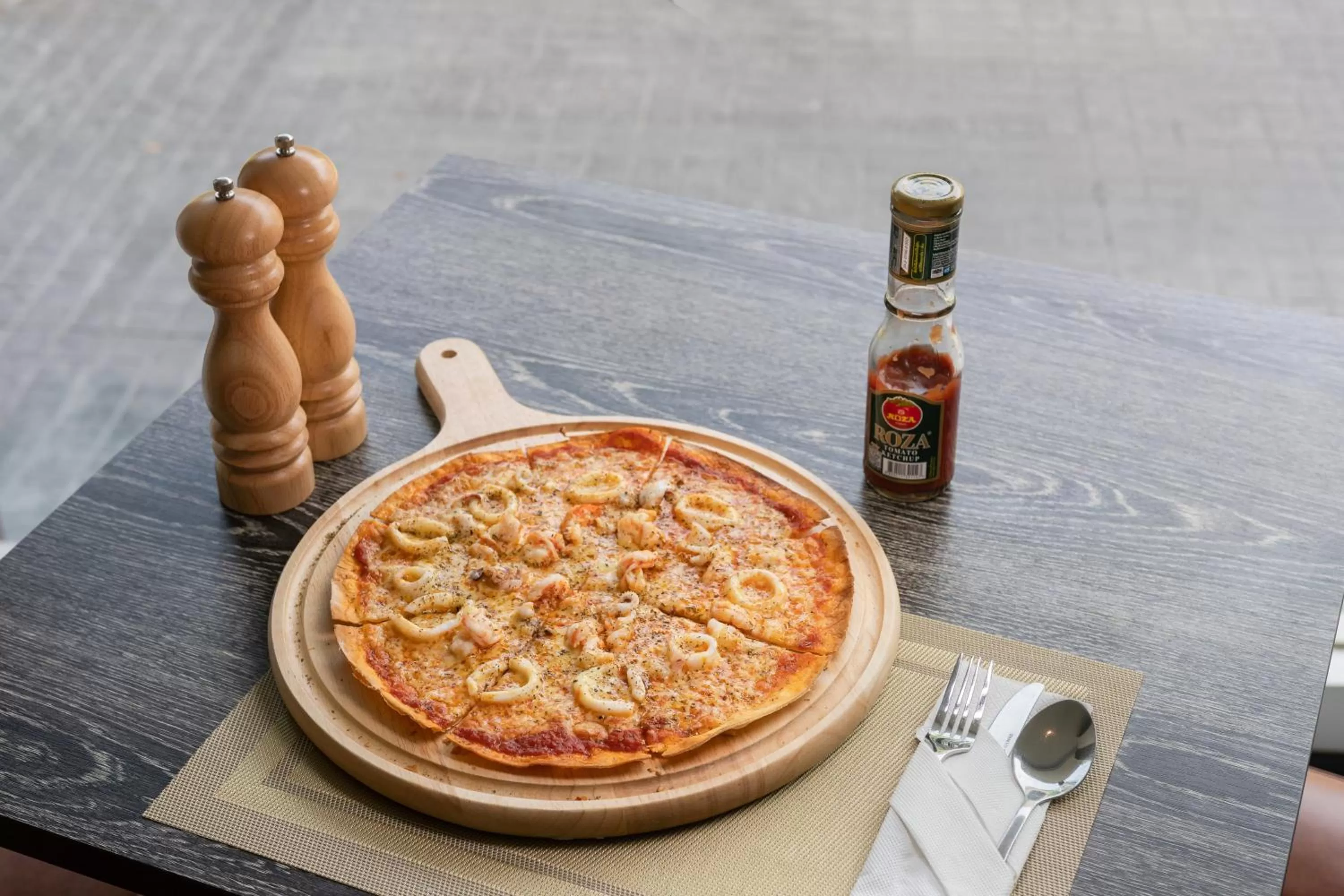 Restaurant/places to eat in Sirin Exclusive Hotel and Residence