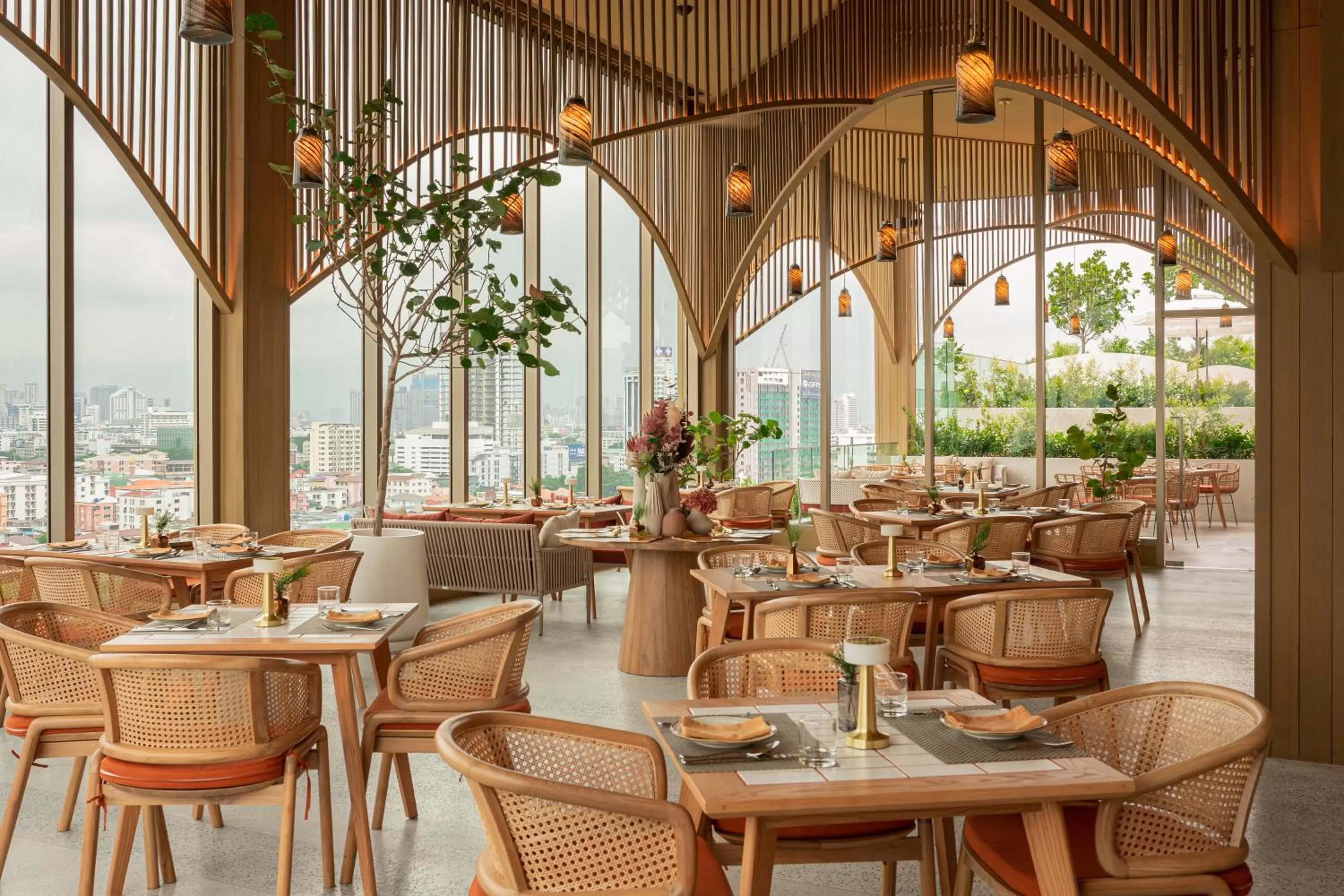 Restaurant/Places to Eat in GLOW Sukhumvit 71