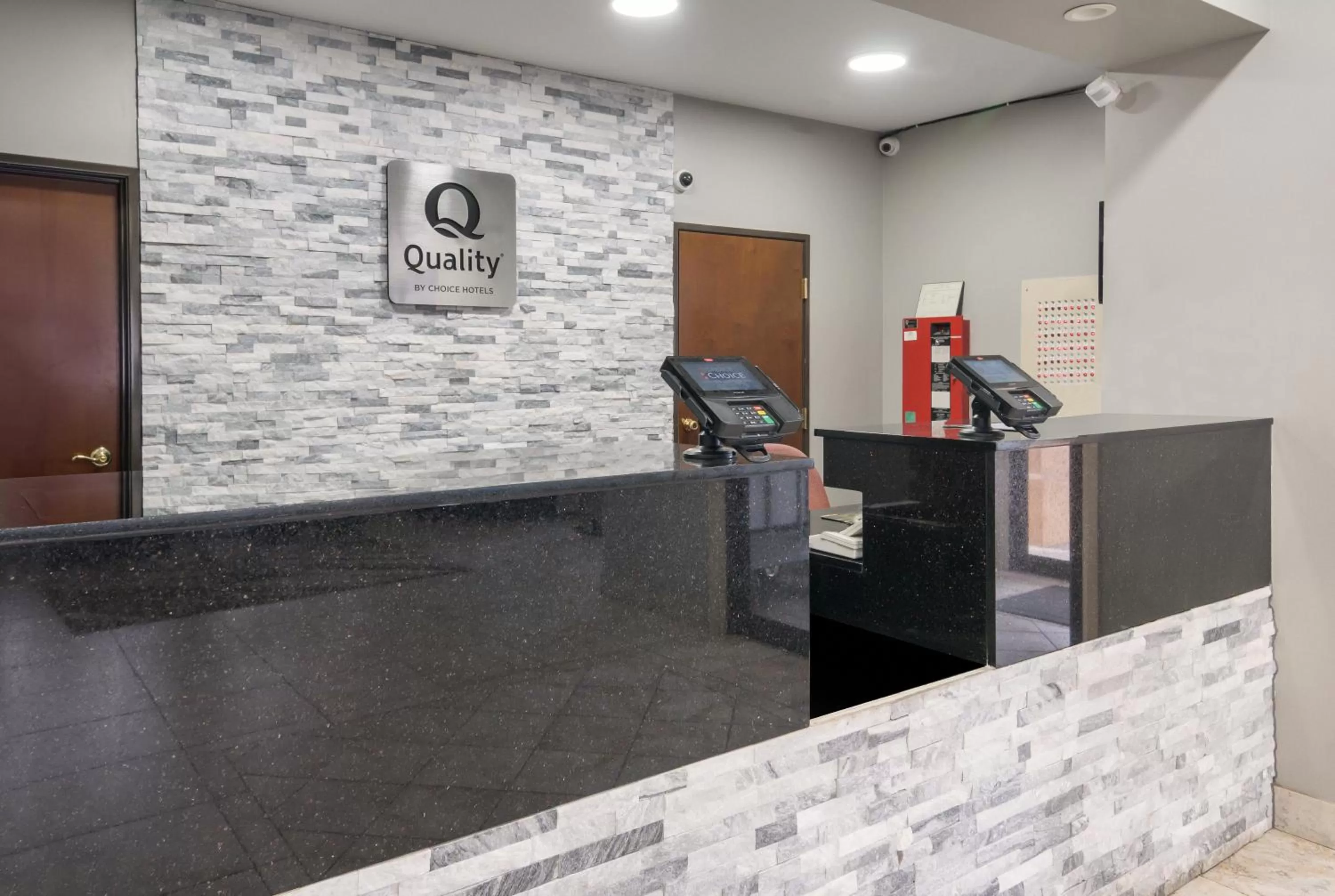 Lobby or reception in Quality Inn & Suites - Granbury